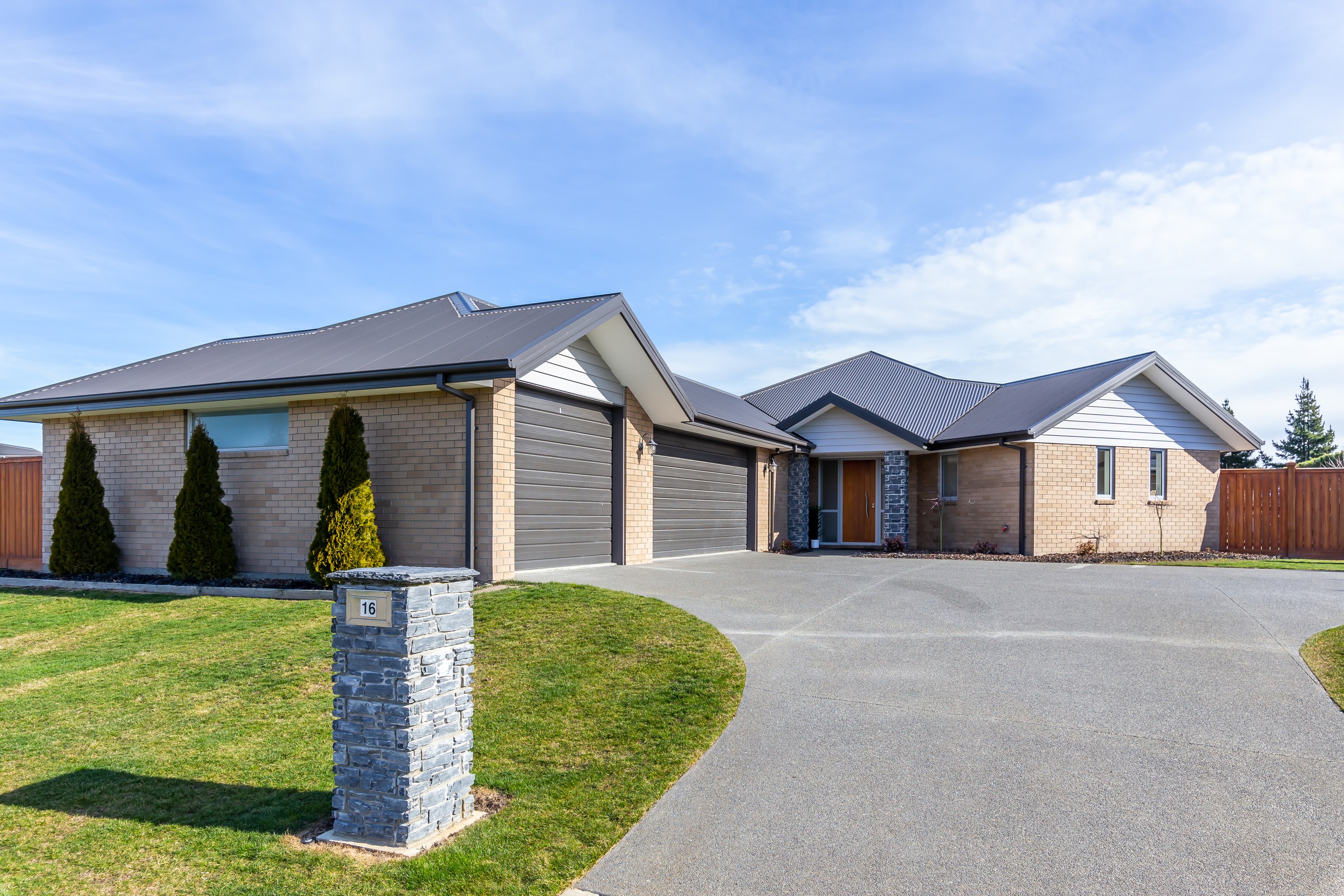 16 Barnsley Crescent, West Melton, Canterbury