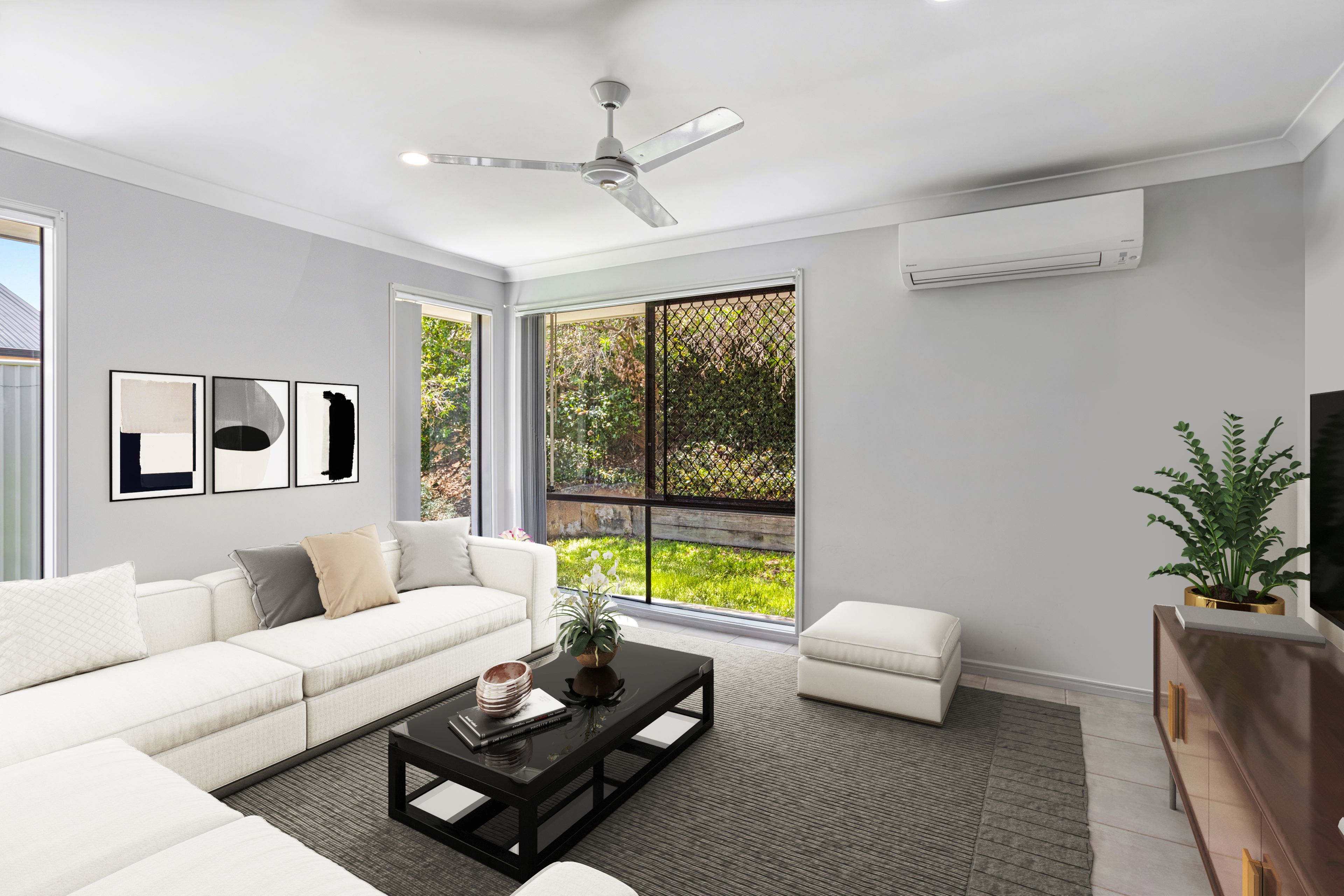 Pacific Pines, QLD 4211