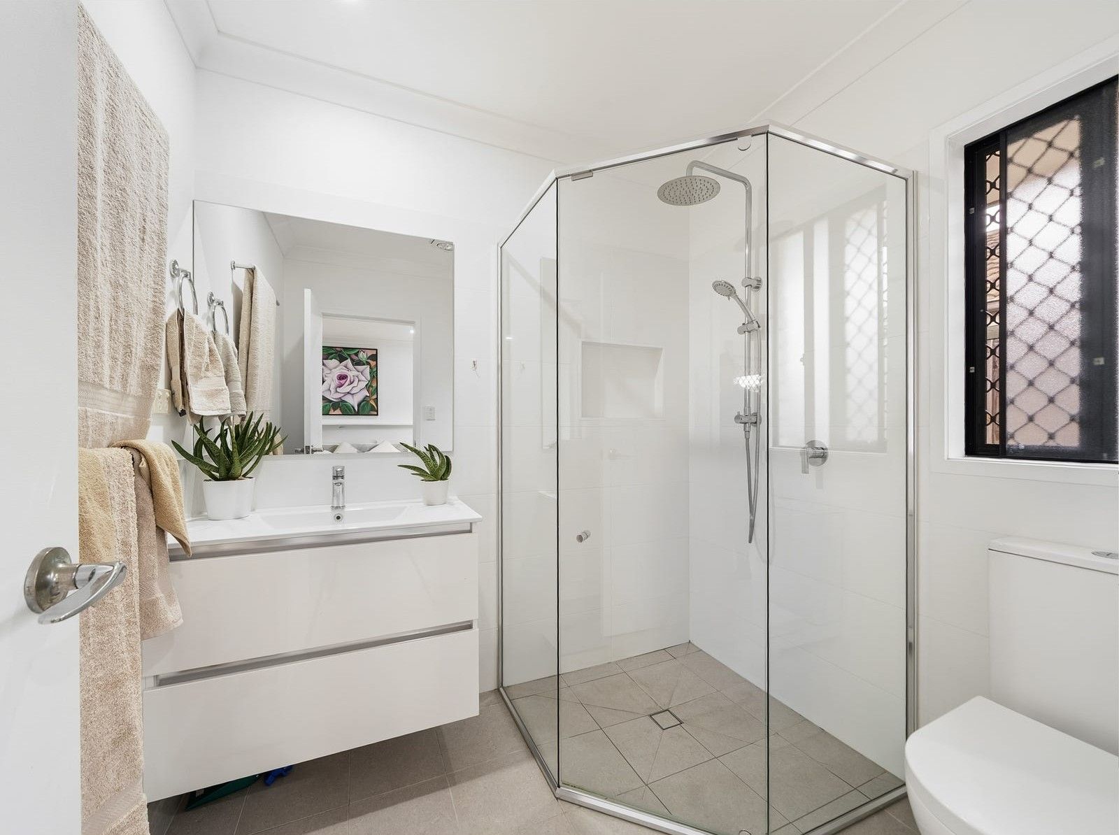 6 Williams Crescent — photo 15 of 25