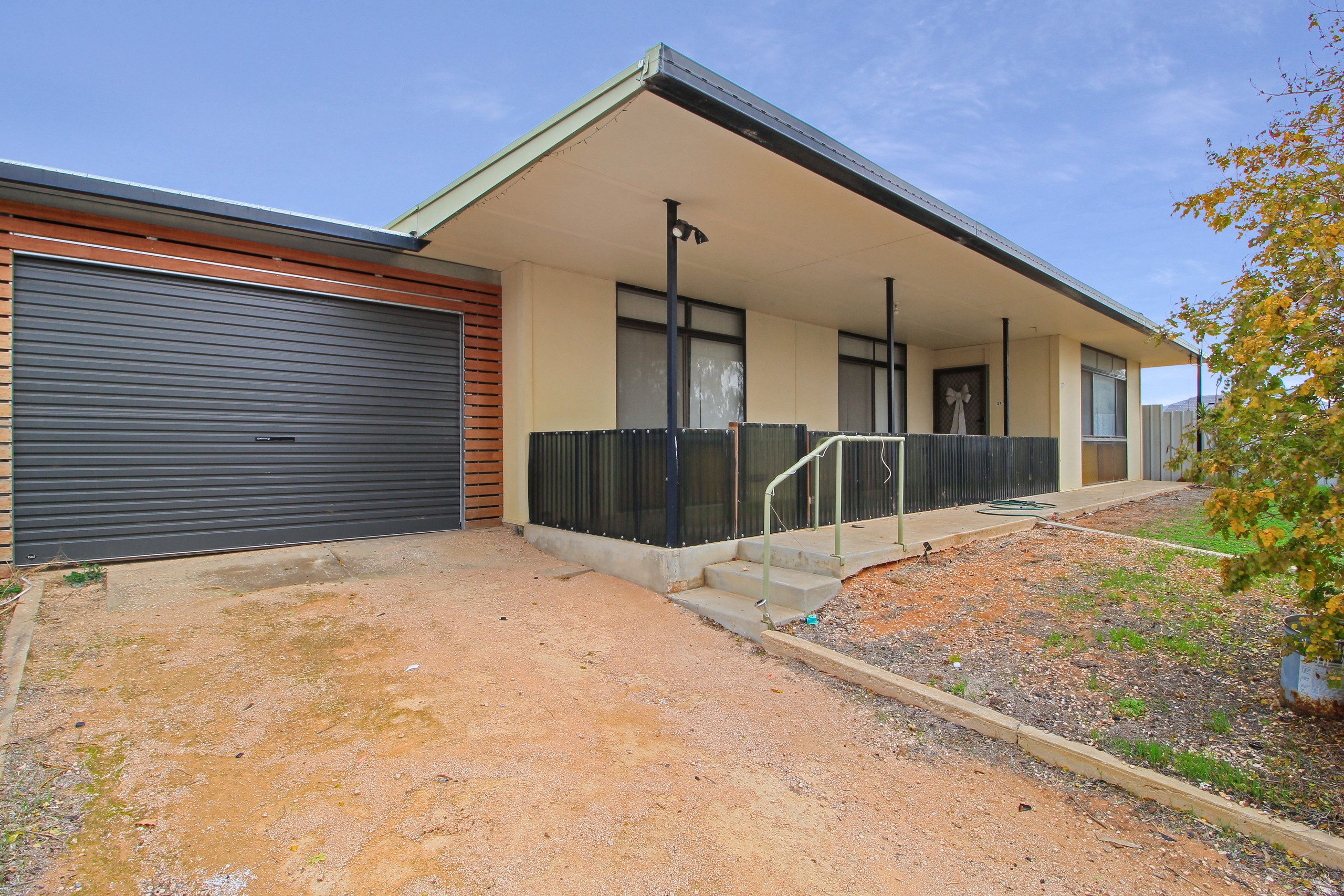 37 Hughes Avenue, Paringa, SA 5340