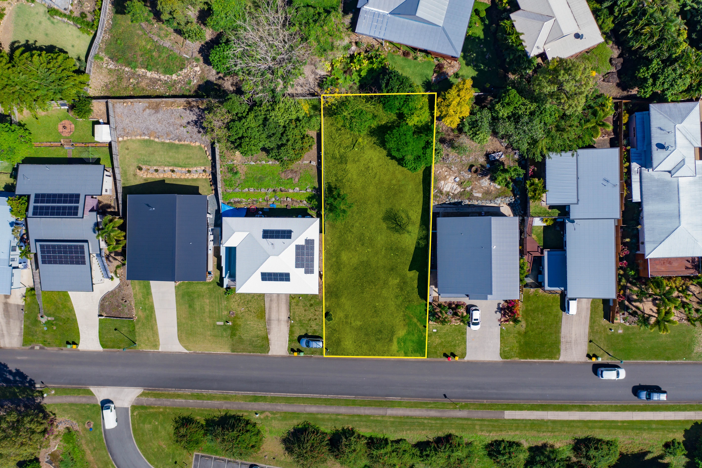 10 Parker Road, Cannonvale, QLD 4802