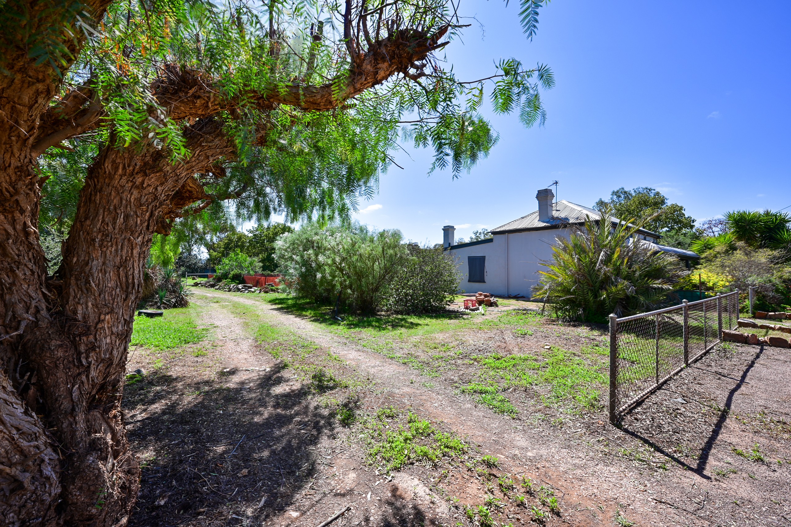 5-7 Elliott Street, Quorn, SA 5433