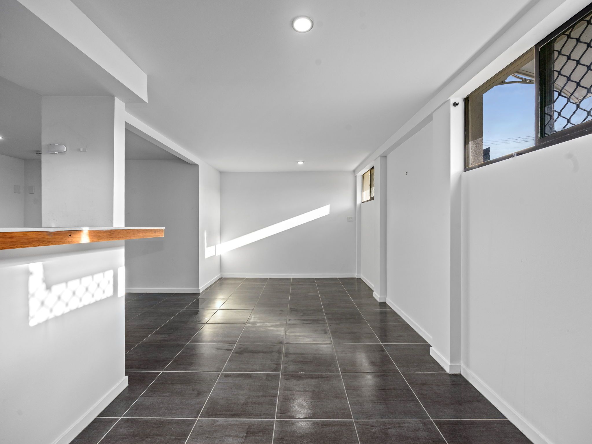 5 Olbern Crescent — photo 16 of 22