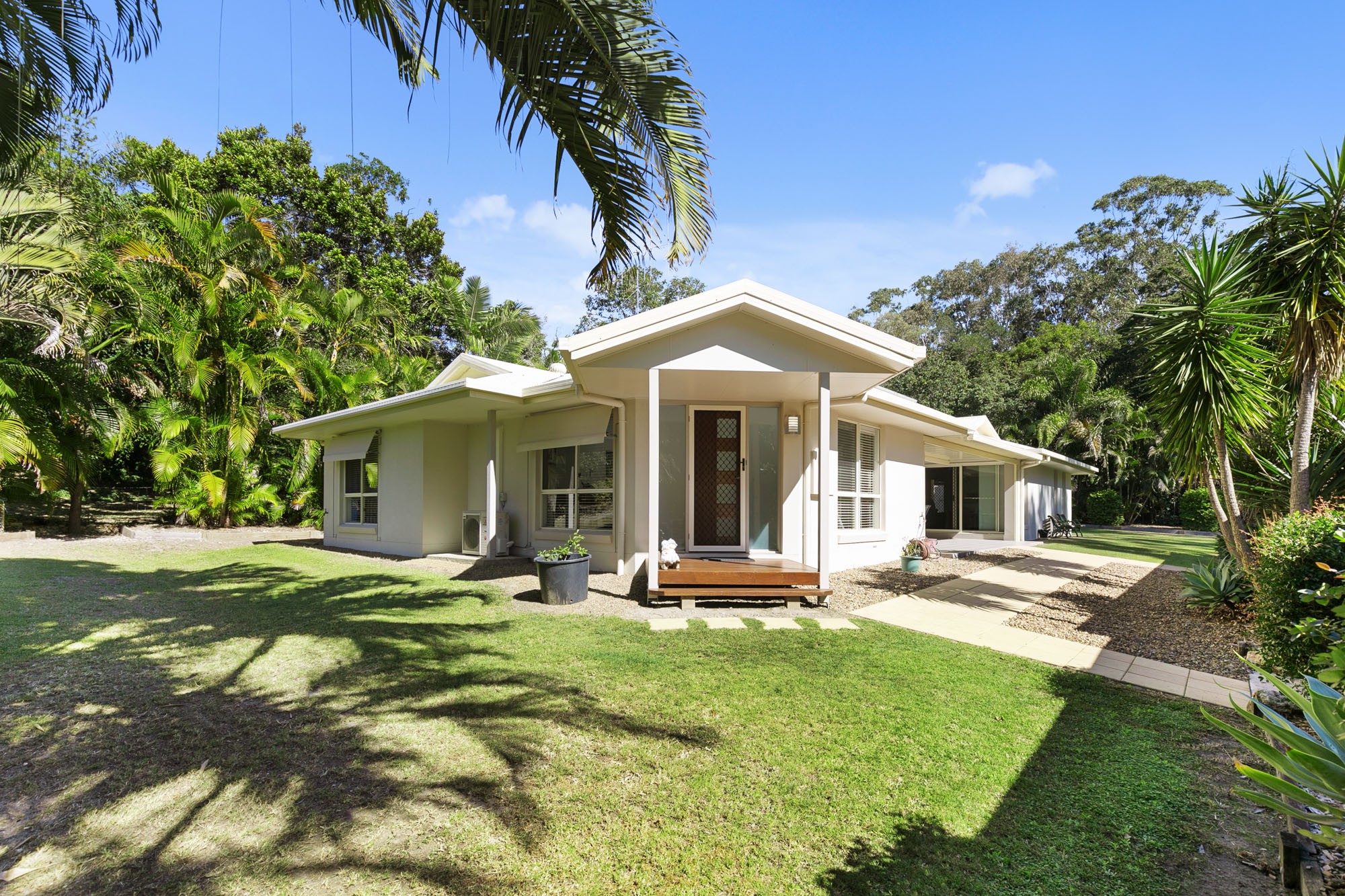 11 Waterview Drive, Dundowran Beach, QLD 4655