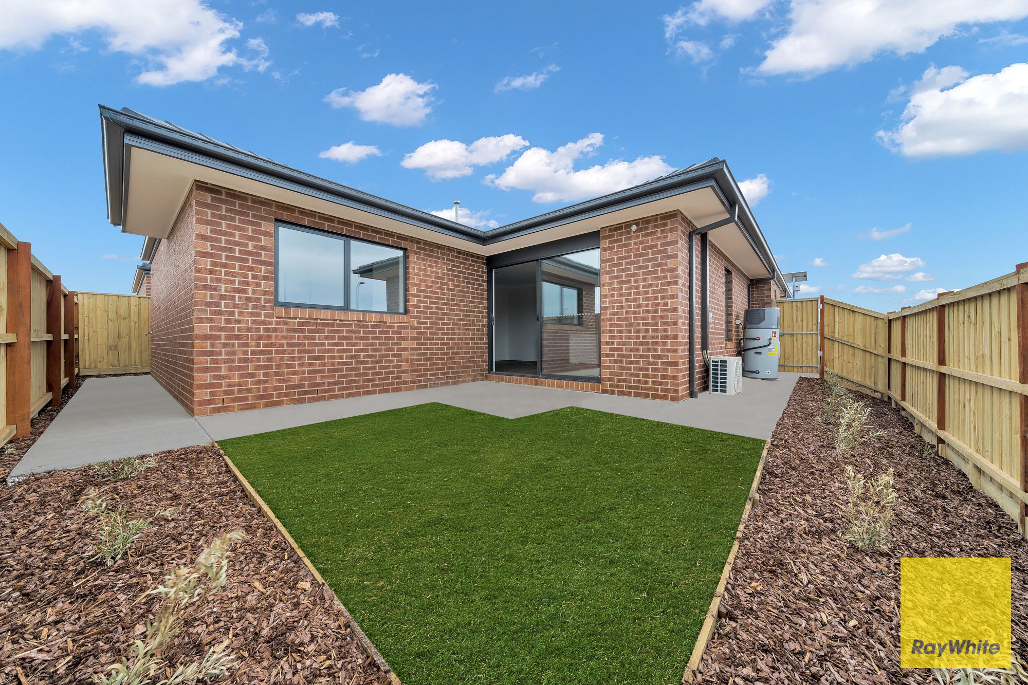 15 Fieldia Road — photo 13 of 13