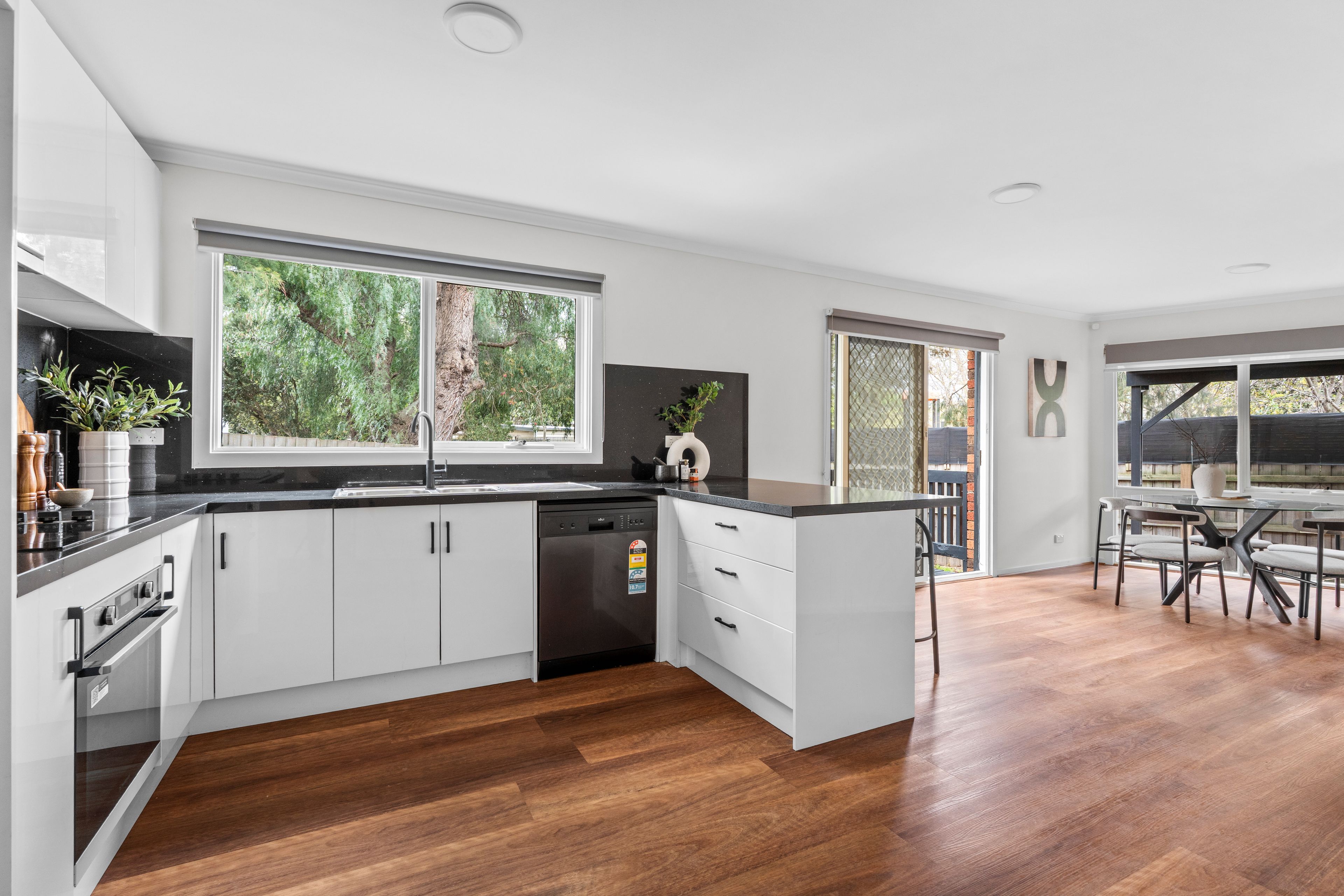 1/491 Heidelberg Road — photo 4 of 12