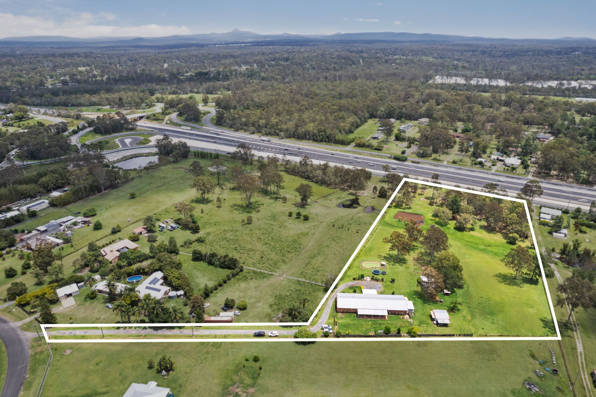 40 Chesterfield Road, Park Ridge South, QLD 4125