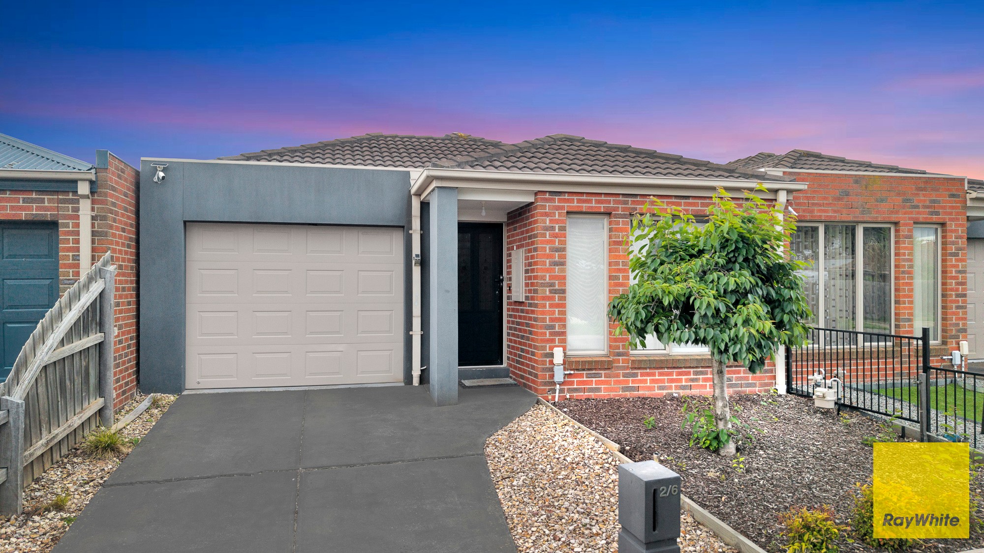 2/6 Harrier Street, Werribee, VIC 3030