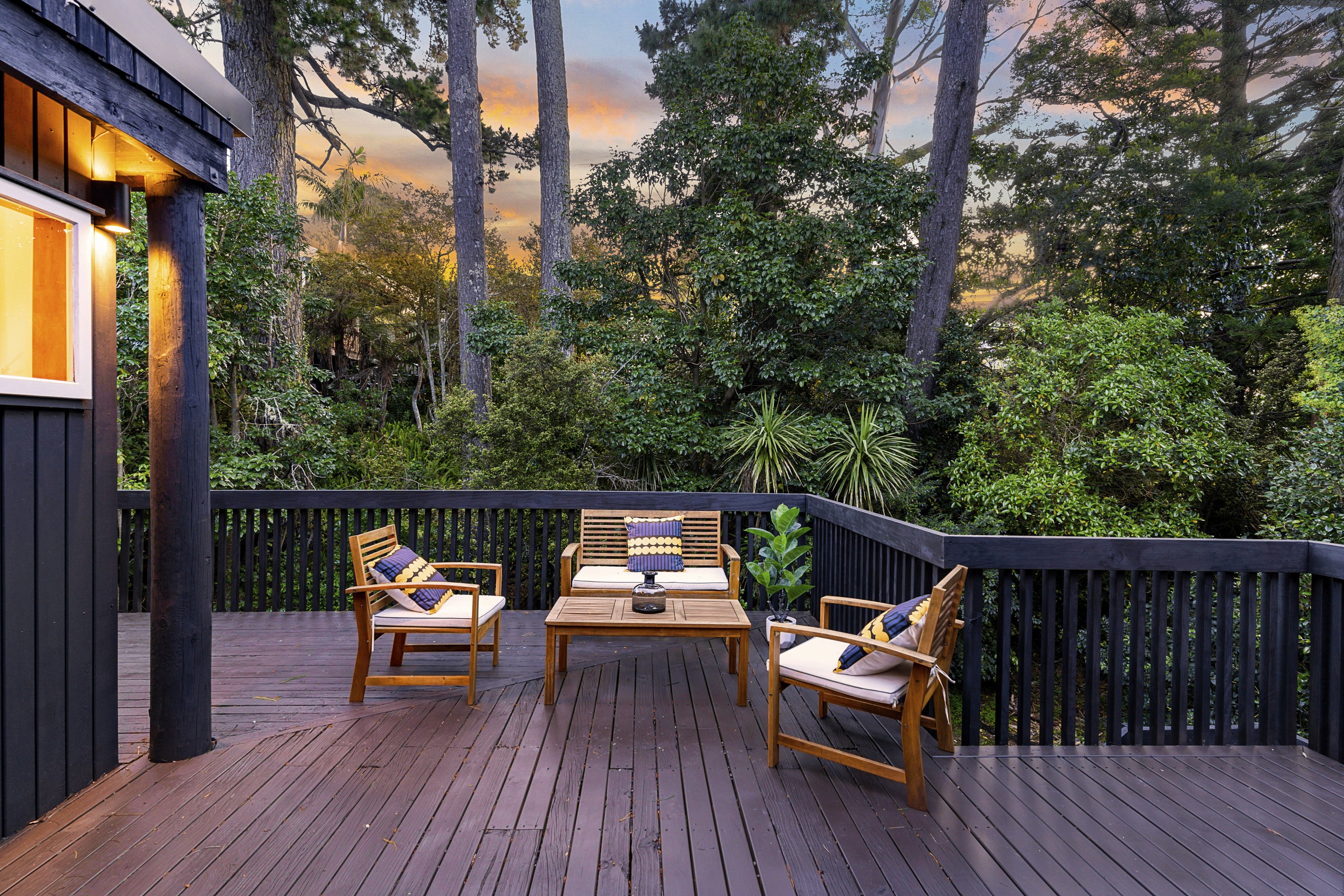 88 Aeroview Drive, Beach Haven, North Shore City