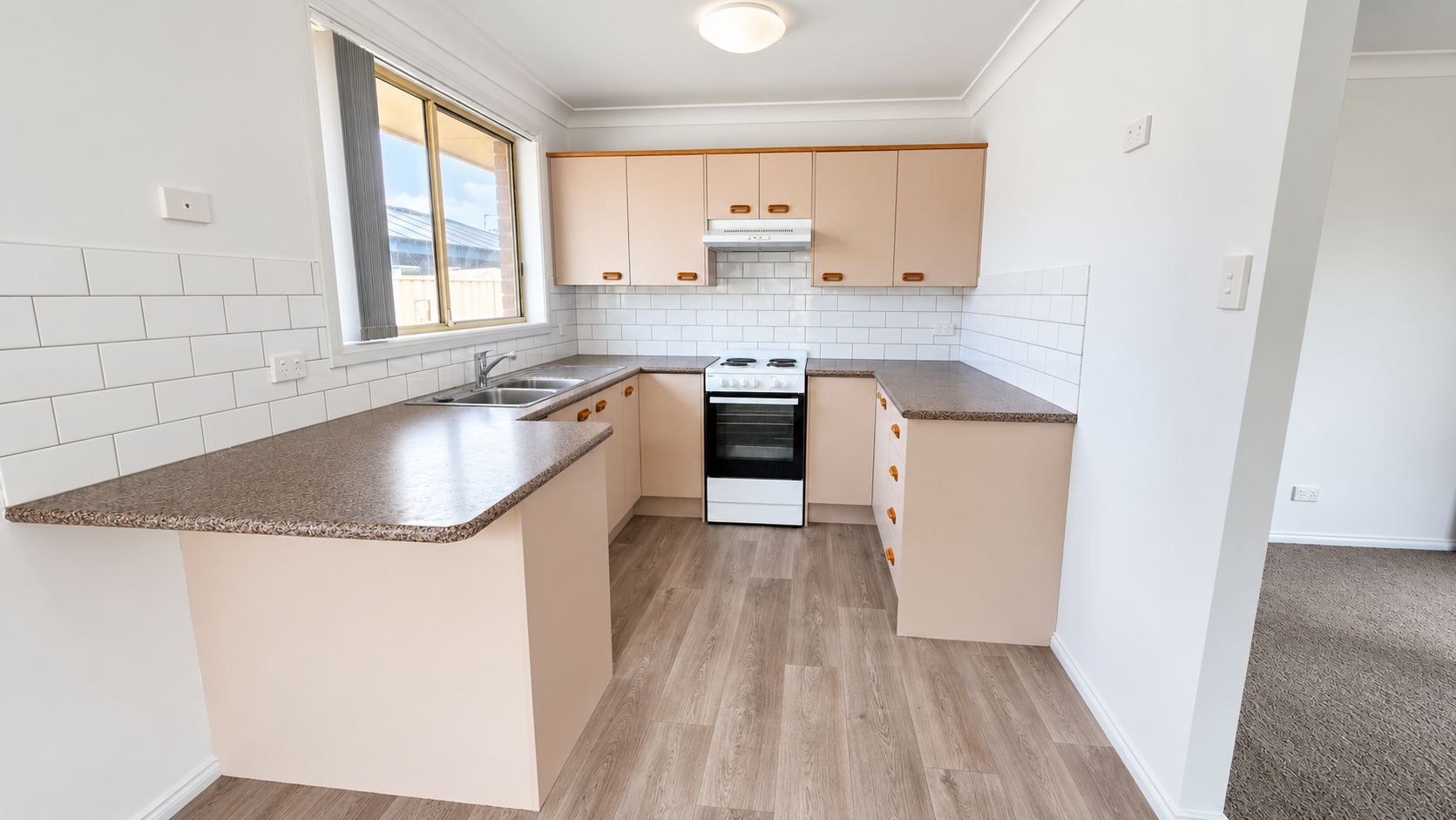 1/4a Leppington Street — photo 4 of 8