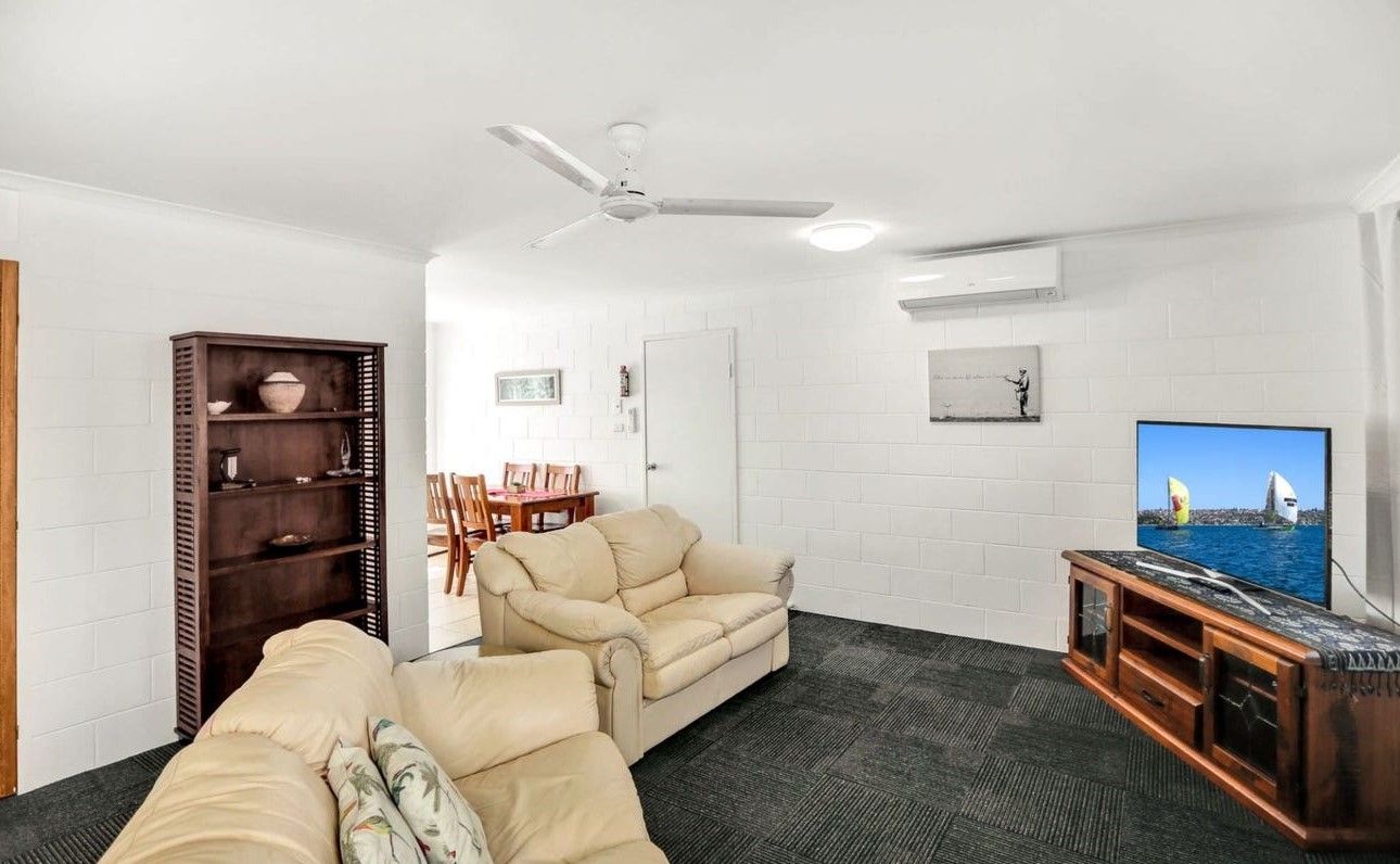 2/15 Trinity Beach Road, Trinity Beach, QLD 4879