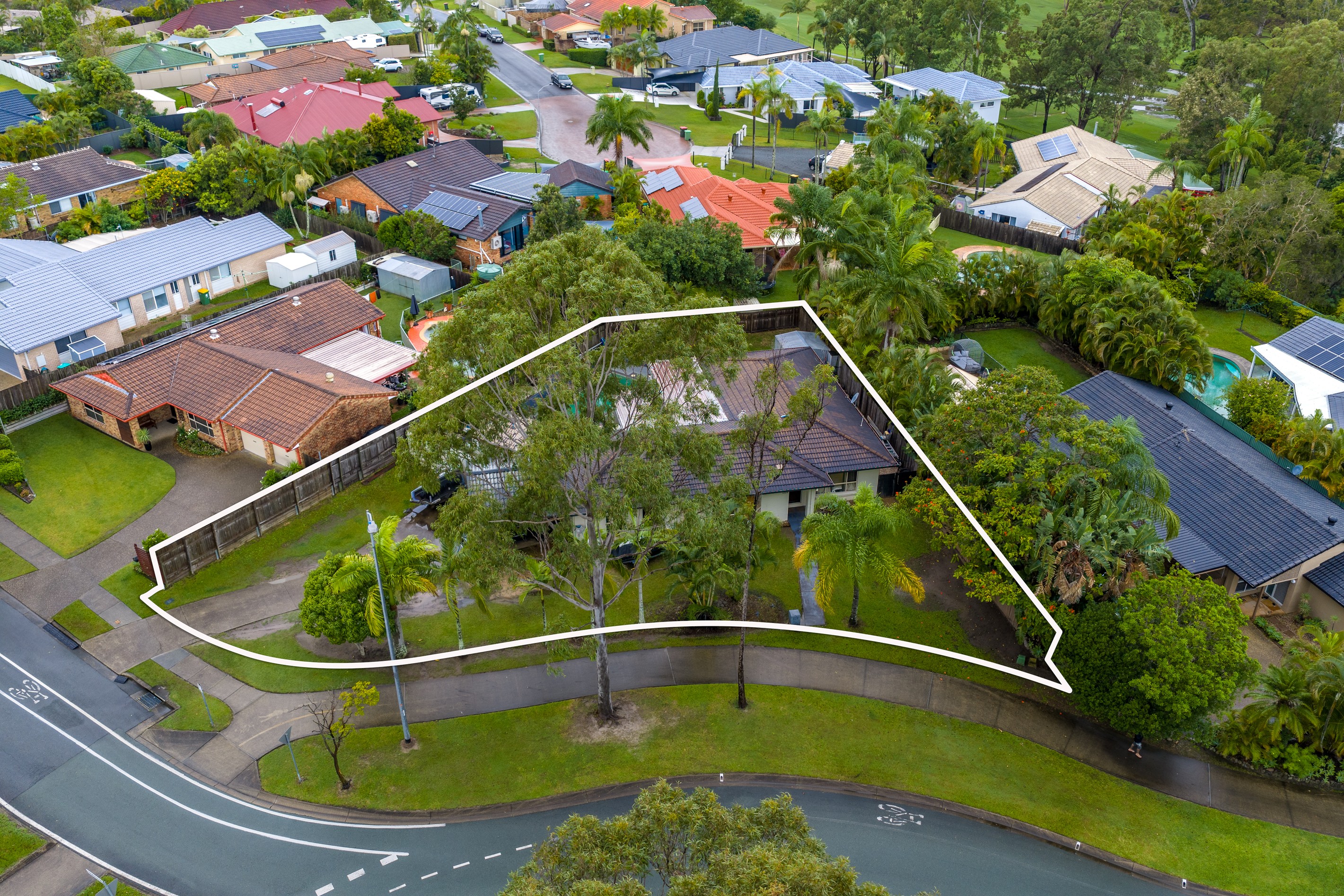 122 Parkwood Boulevard, Parkwood, QLD 4214