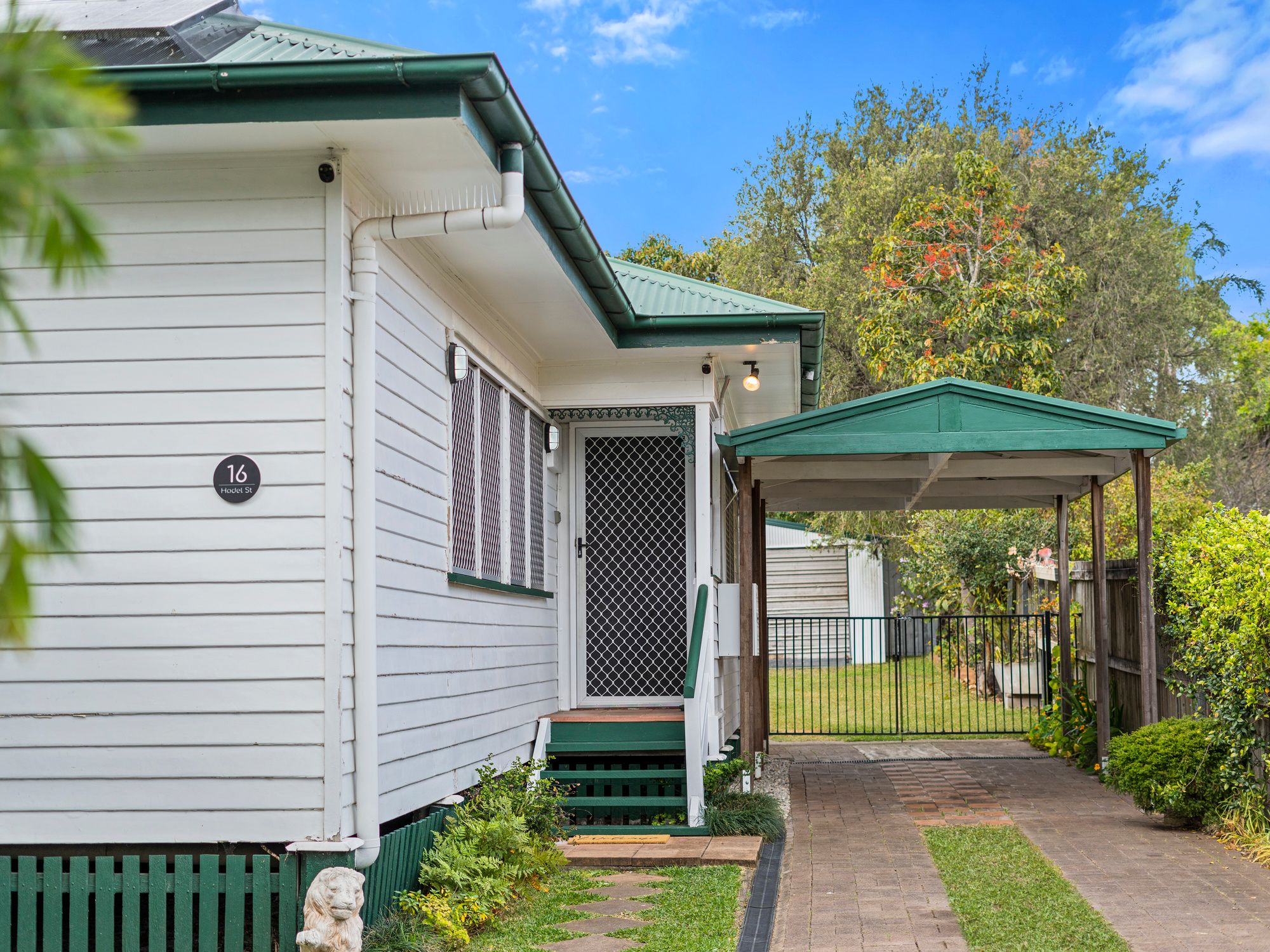 16 Hodel Street — photo 14 of 17