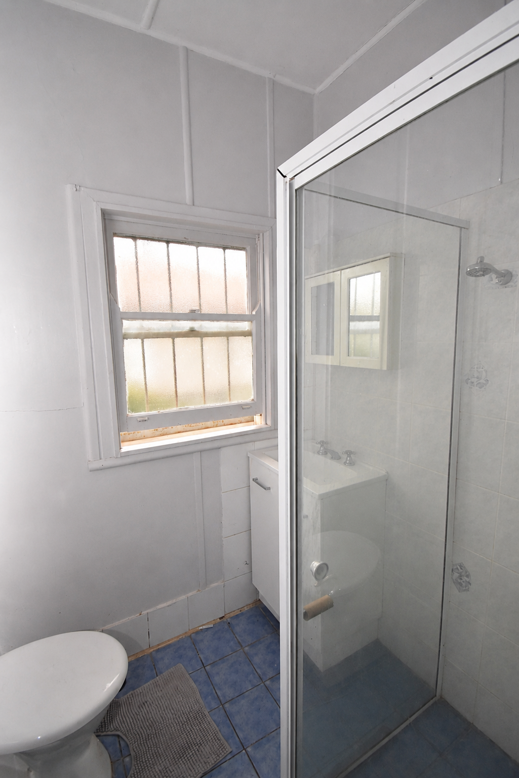 142 Maughan Street — photo 7 of 7