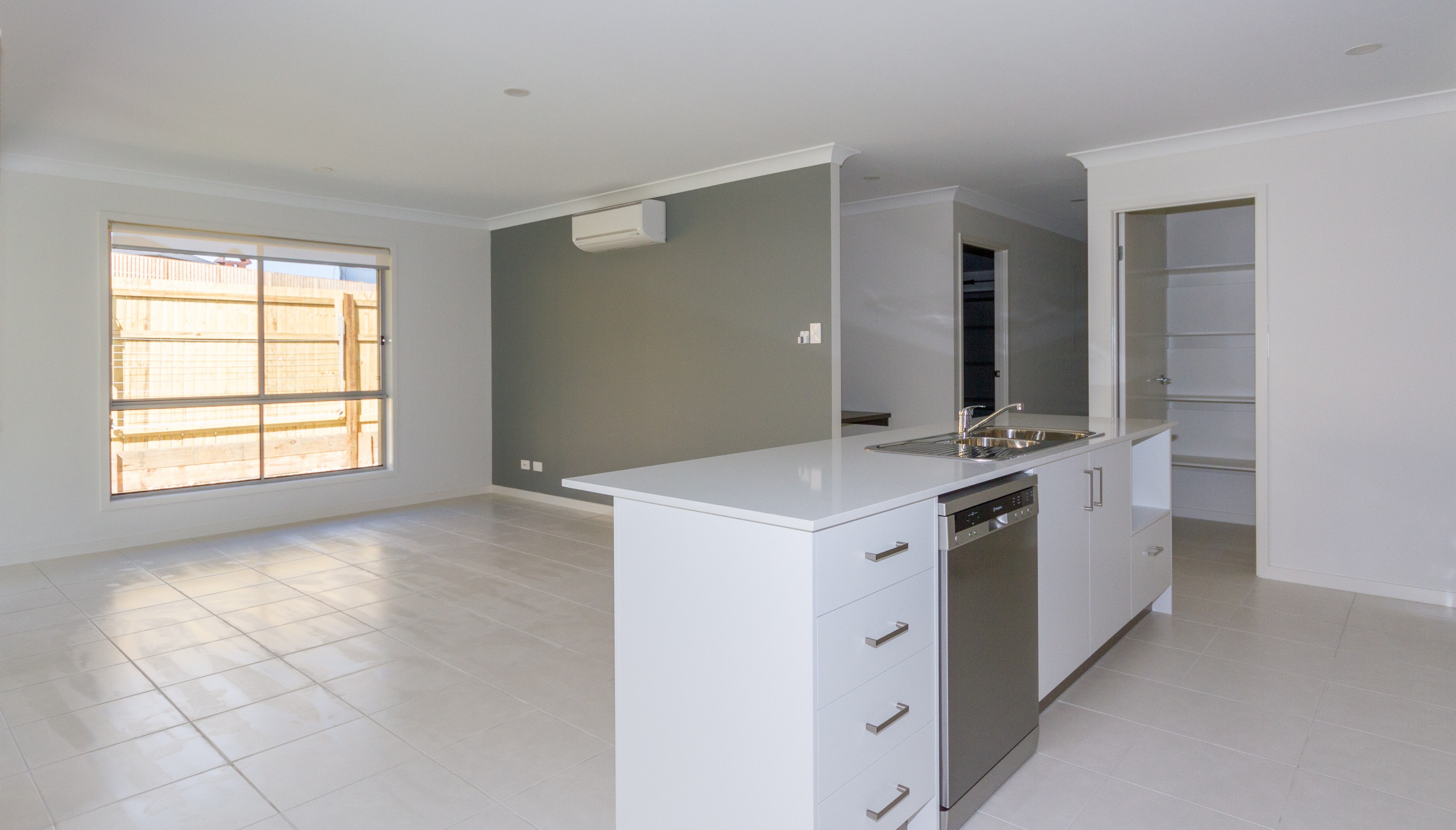 10 Meander Court, Ormeau, QLD 4208