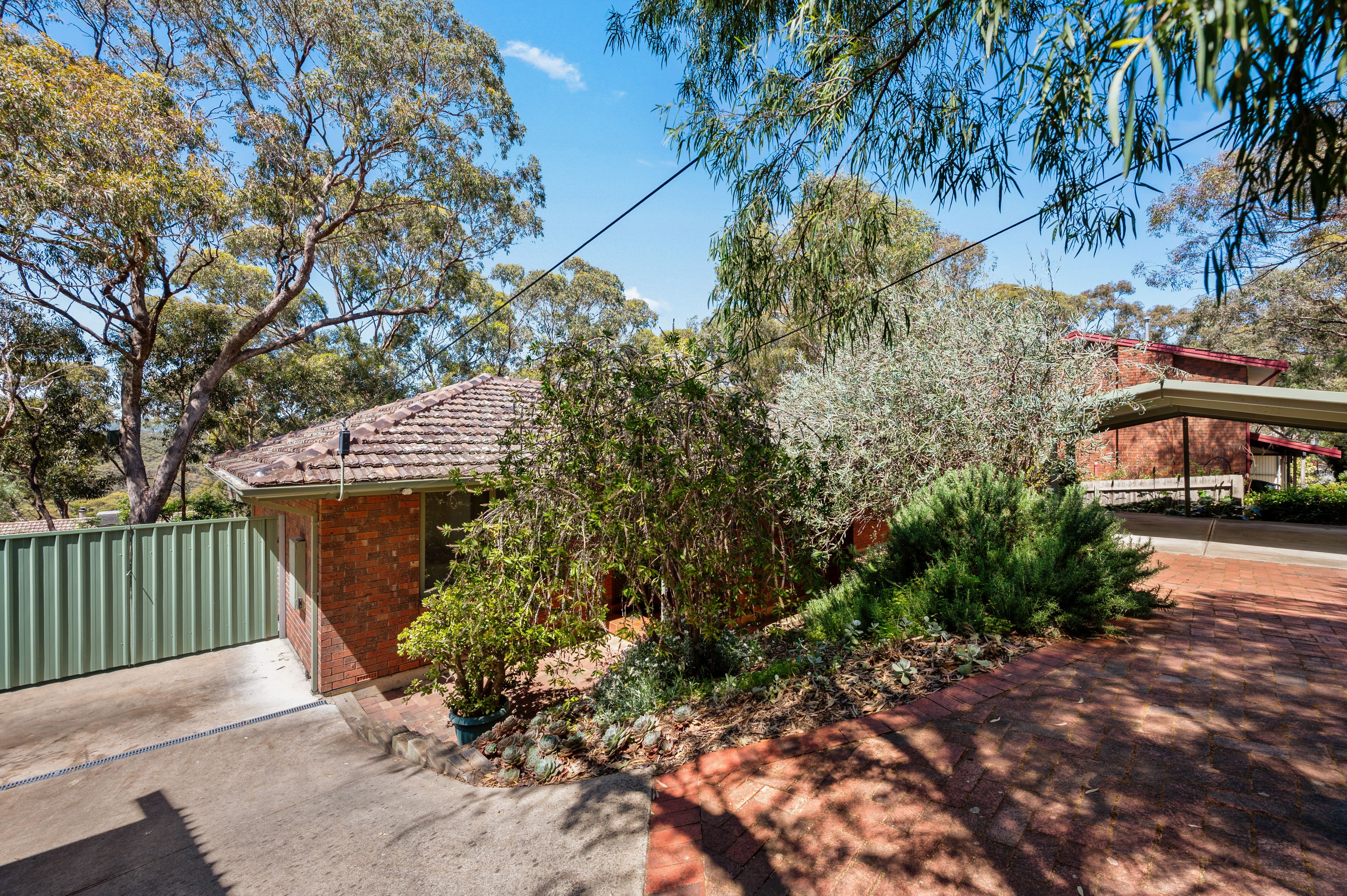 26 Orleana Street — photo 27 of 28