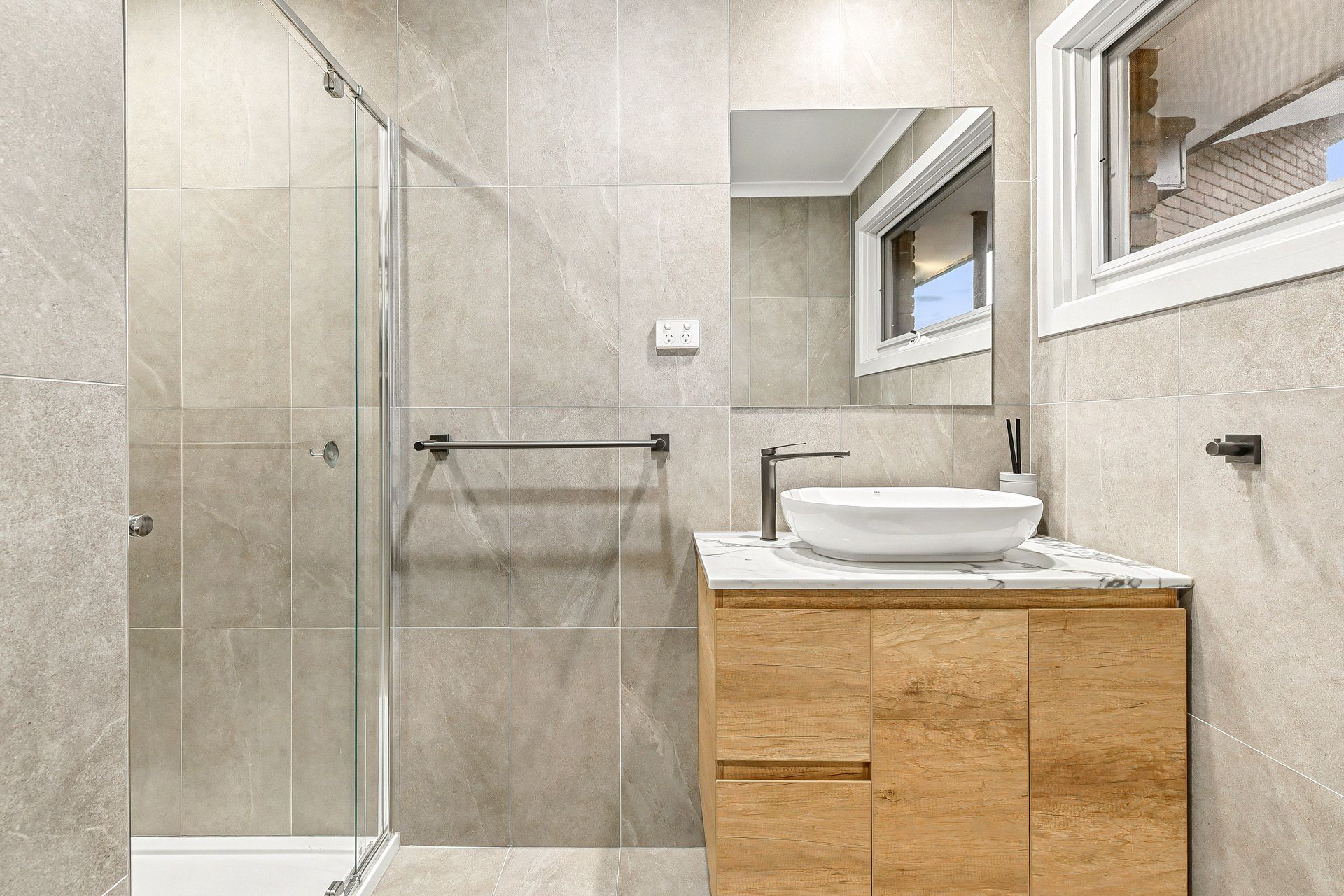 47 York Street — photo 10 of 18
