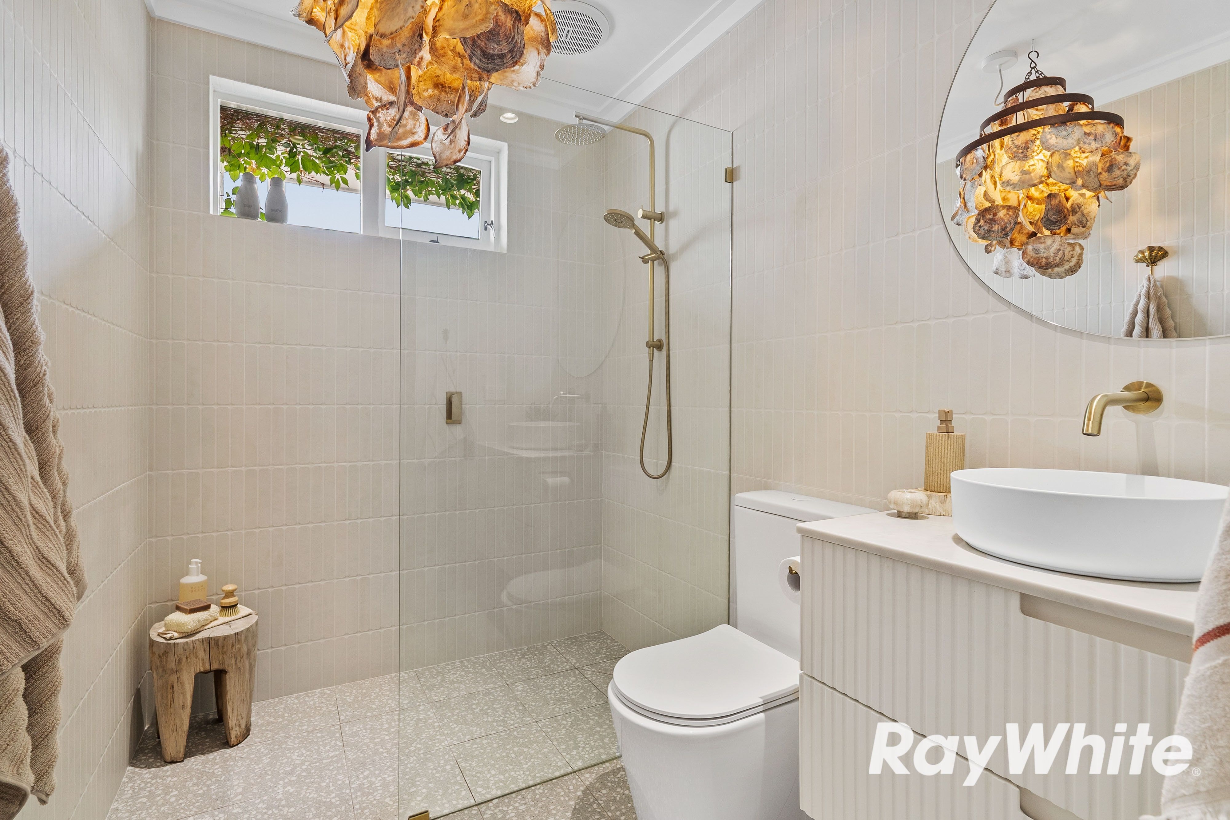 15 Clyde Place — photo 10 of 28