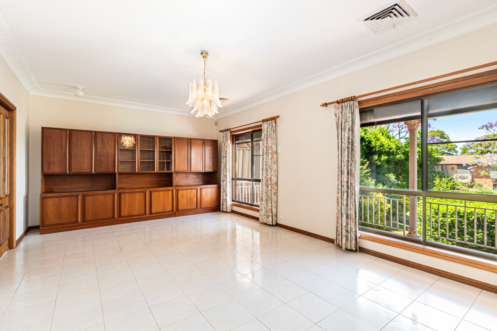35 Salamander Grove, Baulkham Hills, NSW 2153
