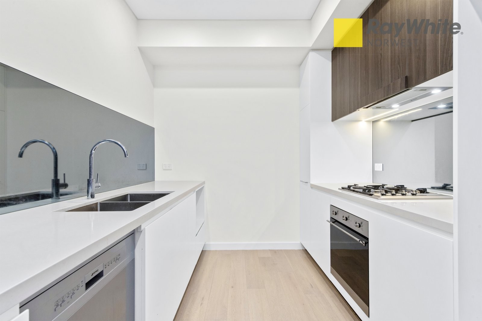 B205(250)/4 Burrendong Crescent, Rouse Hill, NSW 2155