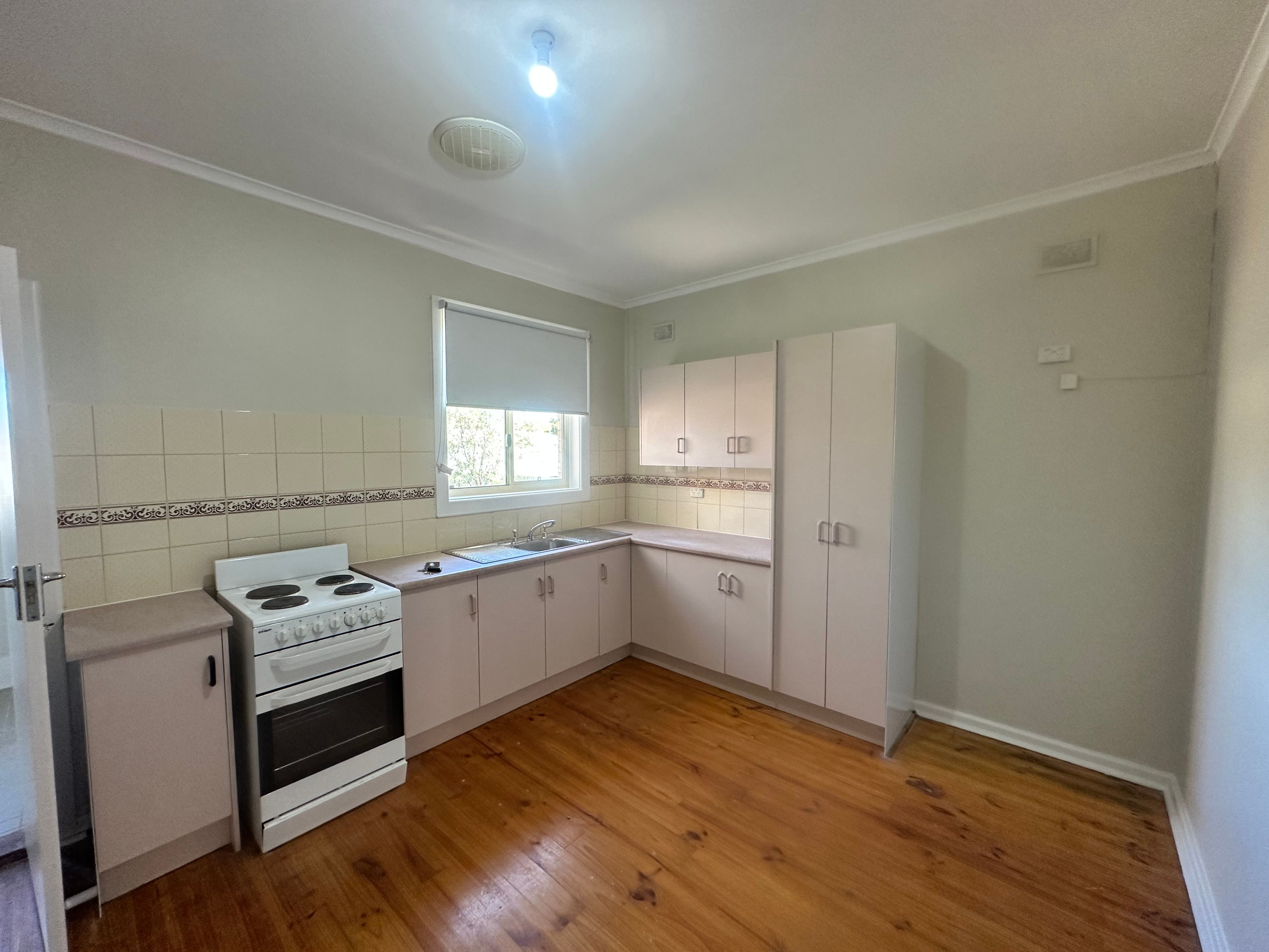 3 Kayser Street — photo 3 of 10