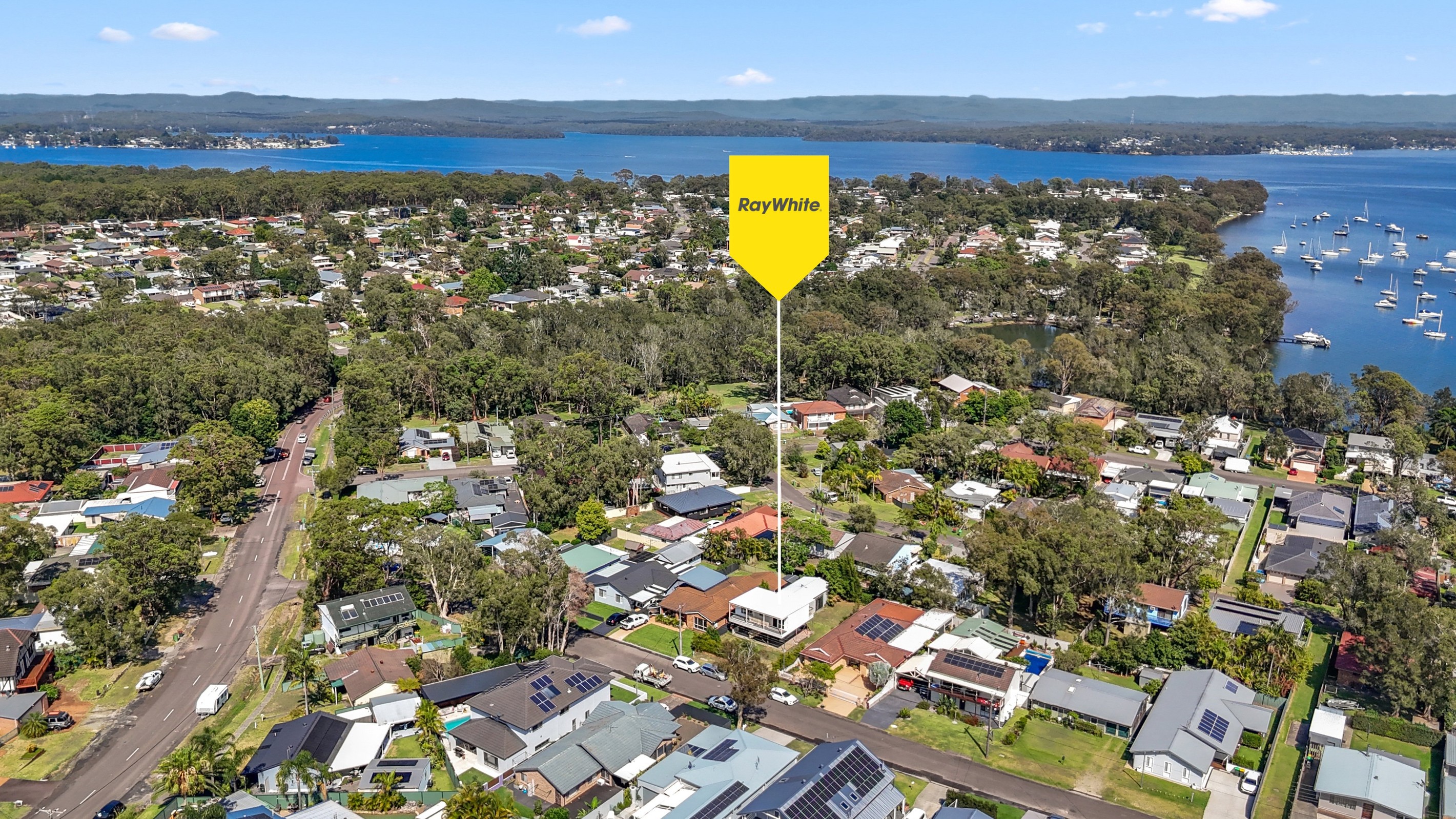 10 Nirringa Road, Summerland Point, NSW 2259