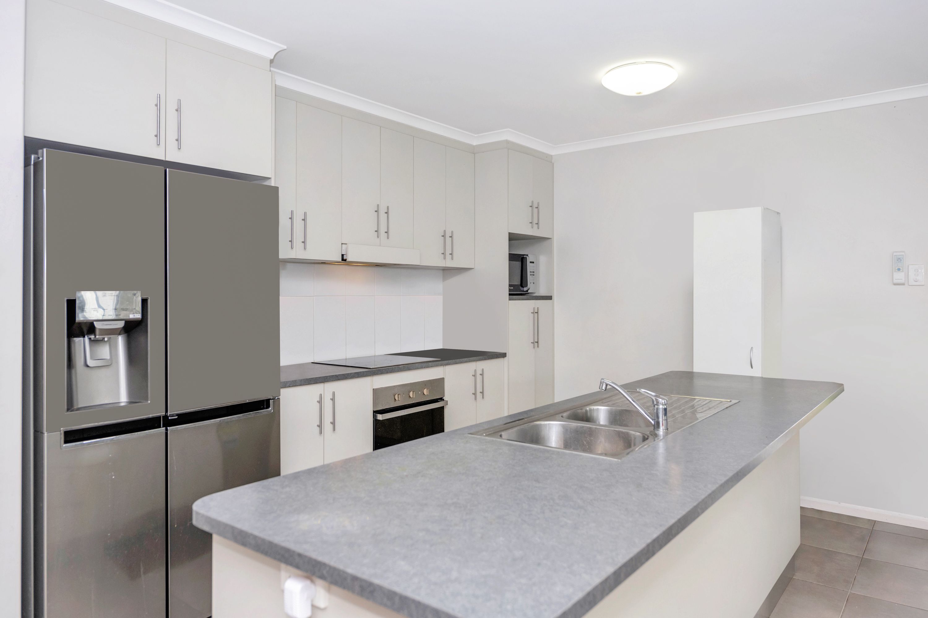 4 Epping Way, Mount Low, QLD 4818