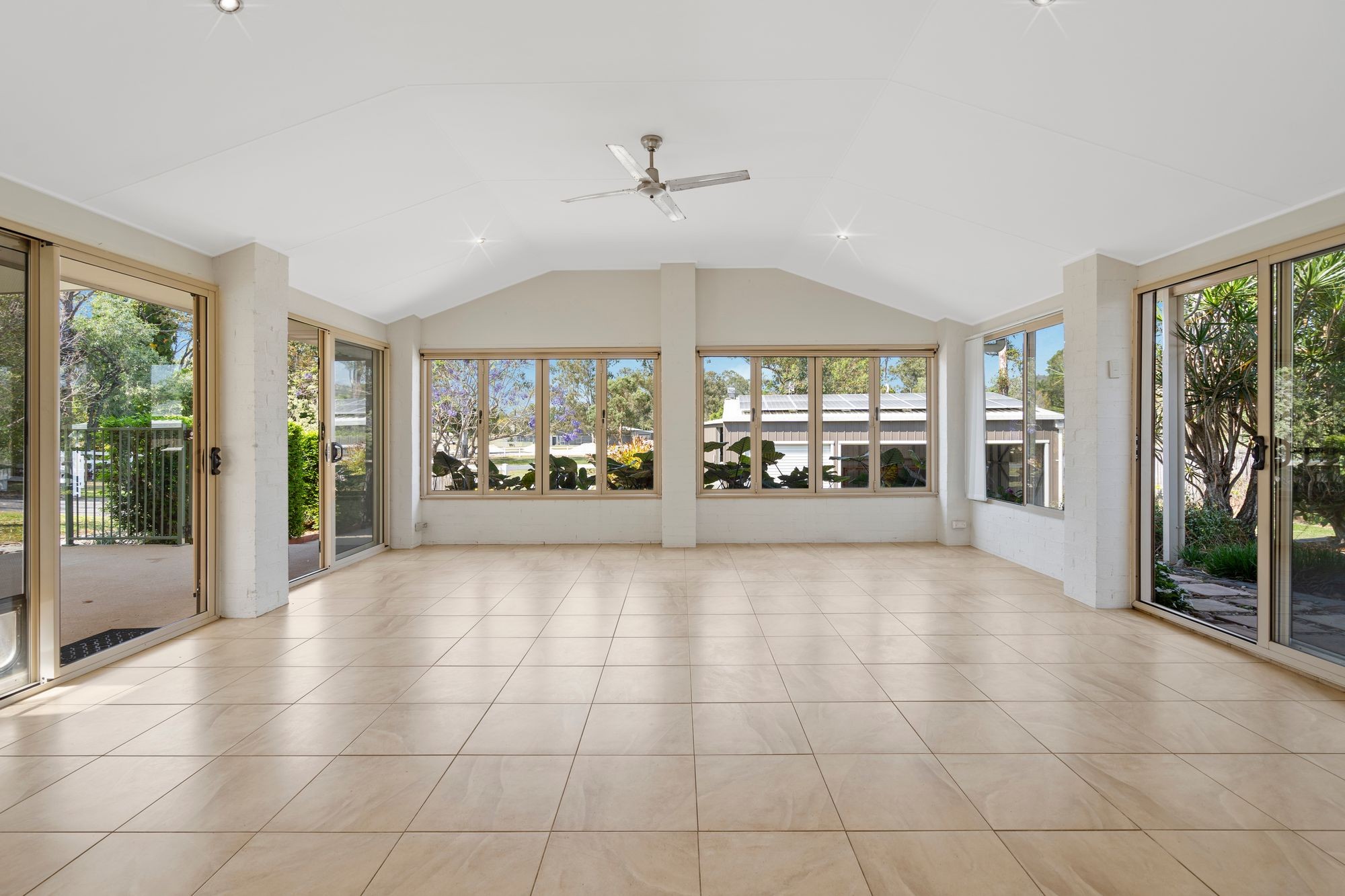 3 Oberon Way, Oxenford, QLD 4210