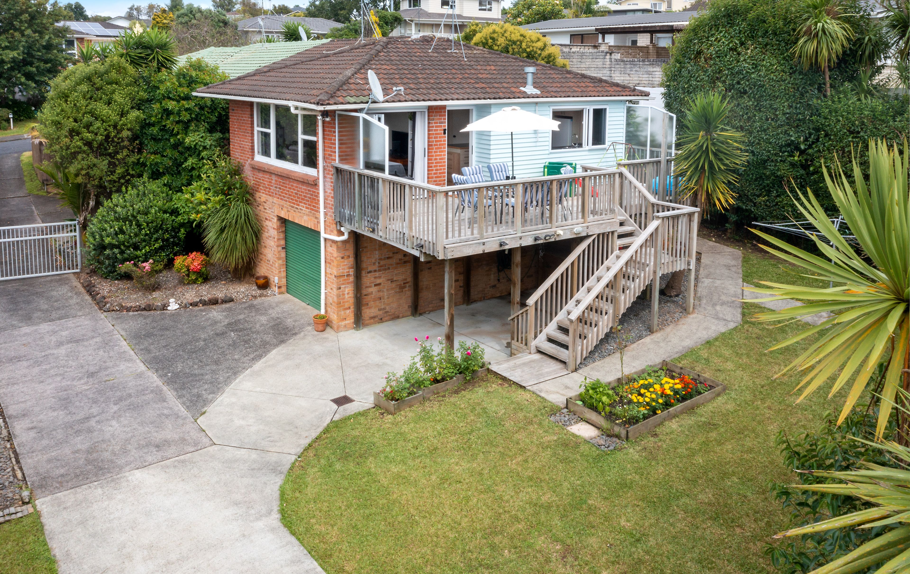 2/44 Judkins Crescent, Cockle Bay, Manukau City