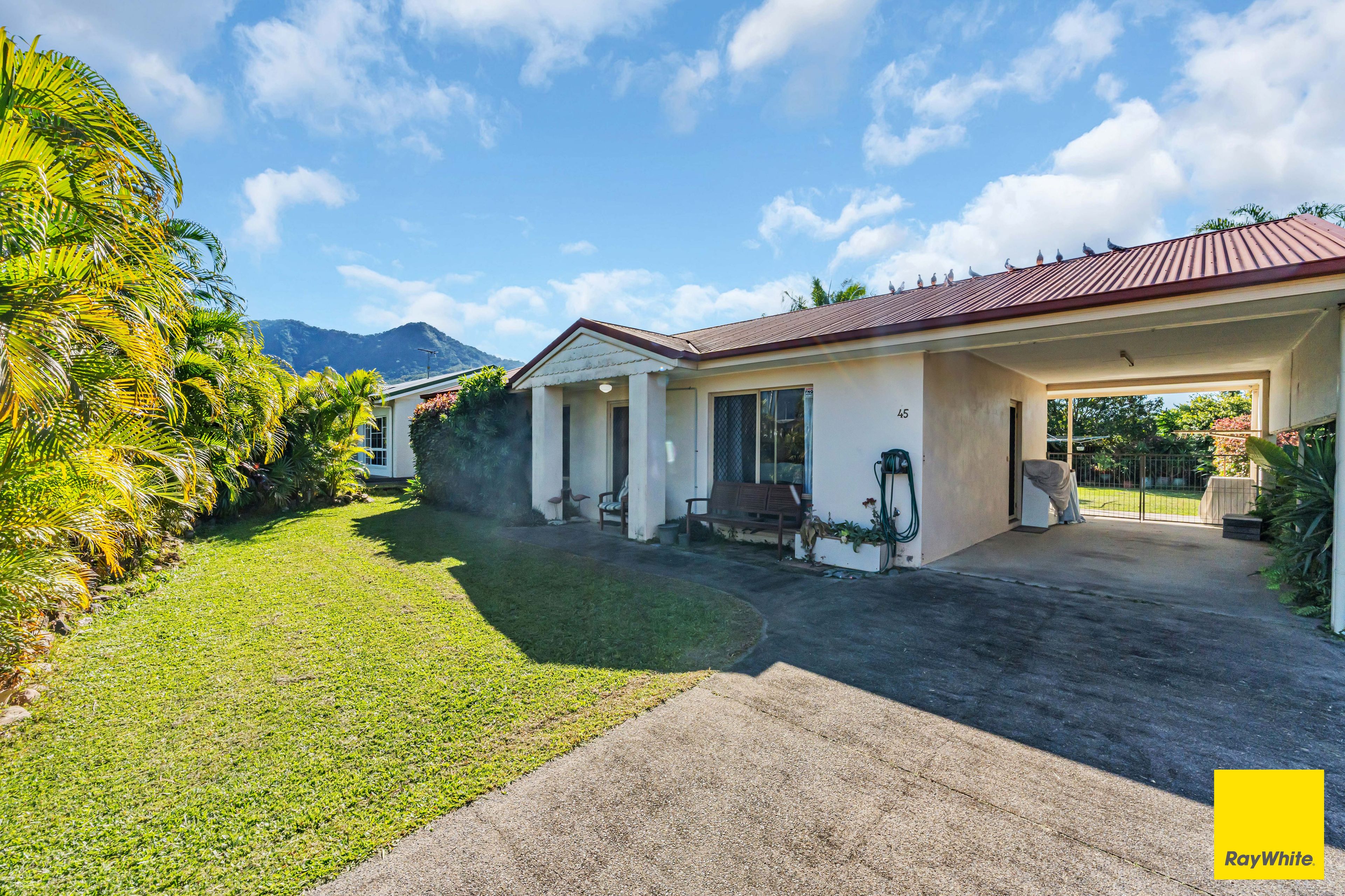 45 Giffin Road, White Rock, QLD 4868