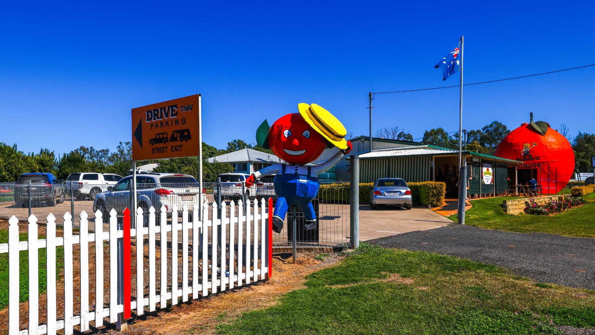 1 Mick Lutvey Street, Gayndah, QLD 4625