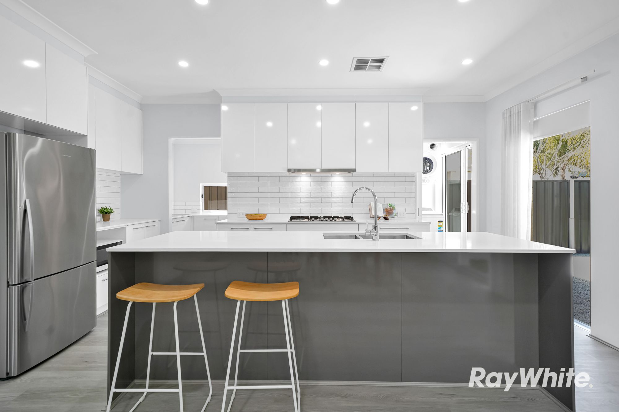 6A Hawley Place — photo 12 of 27