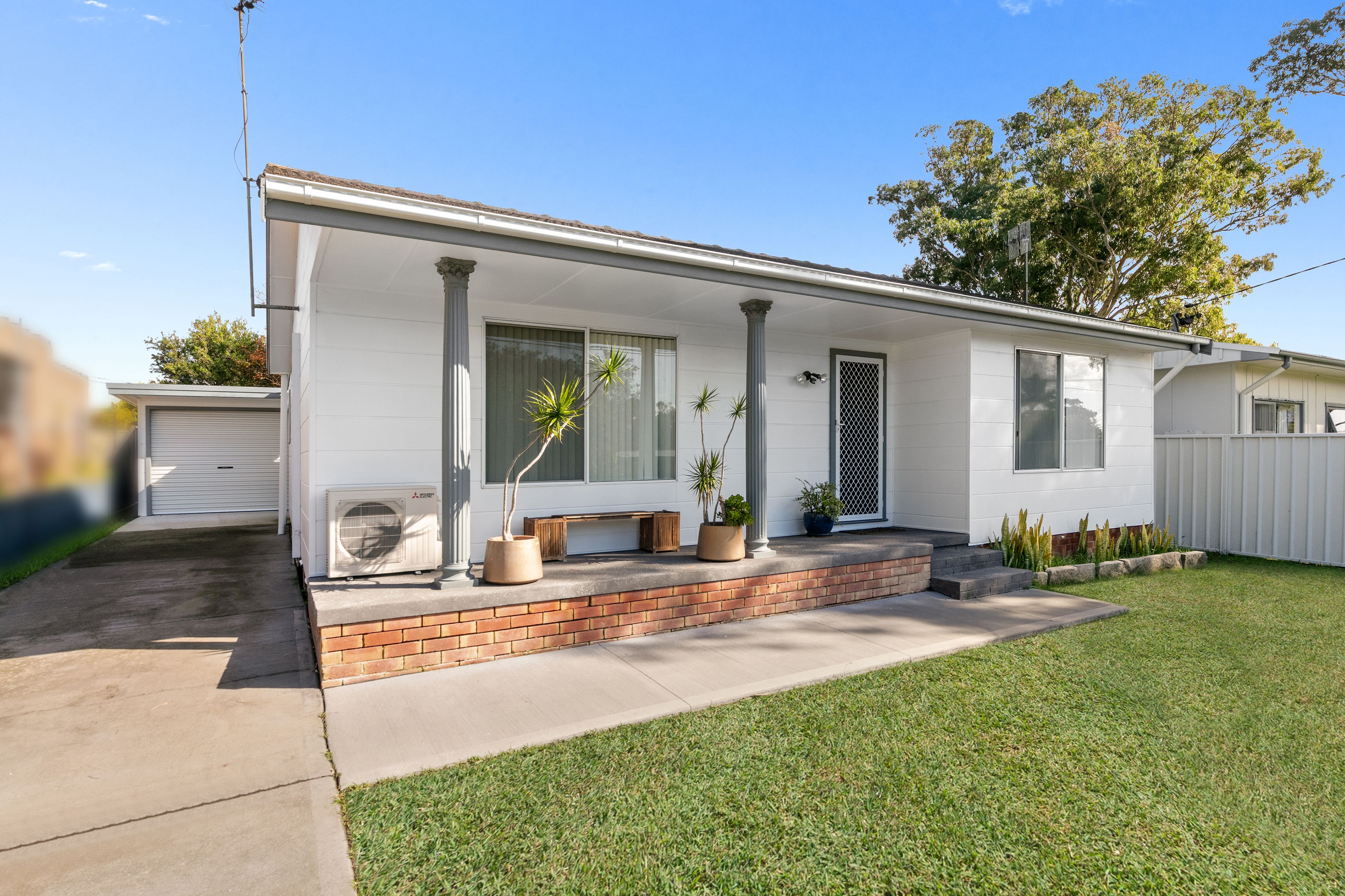 4 Brennon Road, Gorokan NSW 2263