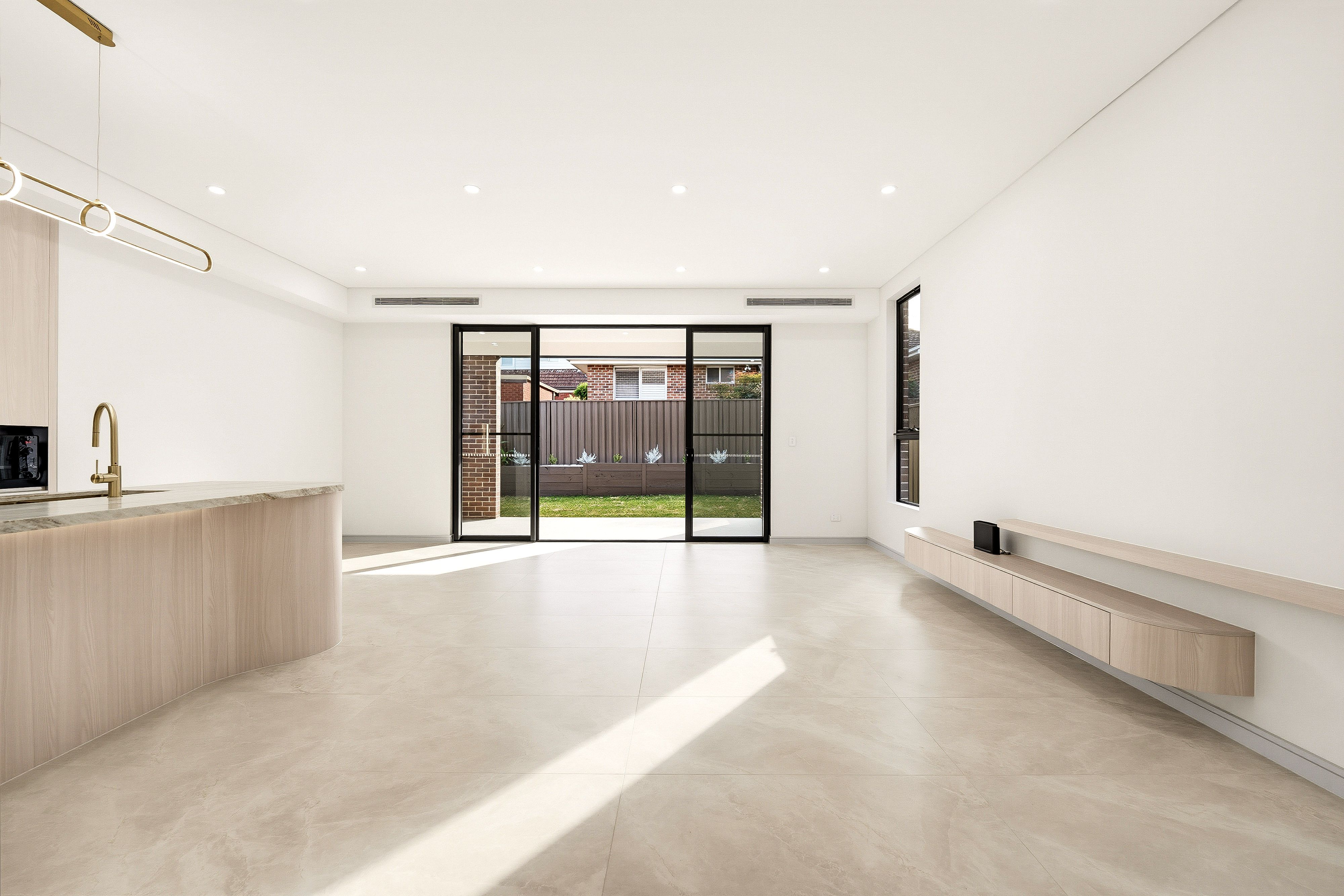 7 Mountview Avenue, Beverly Hills, NSW 2209