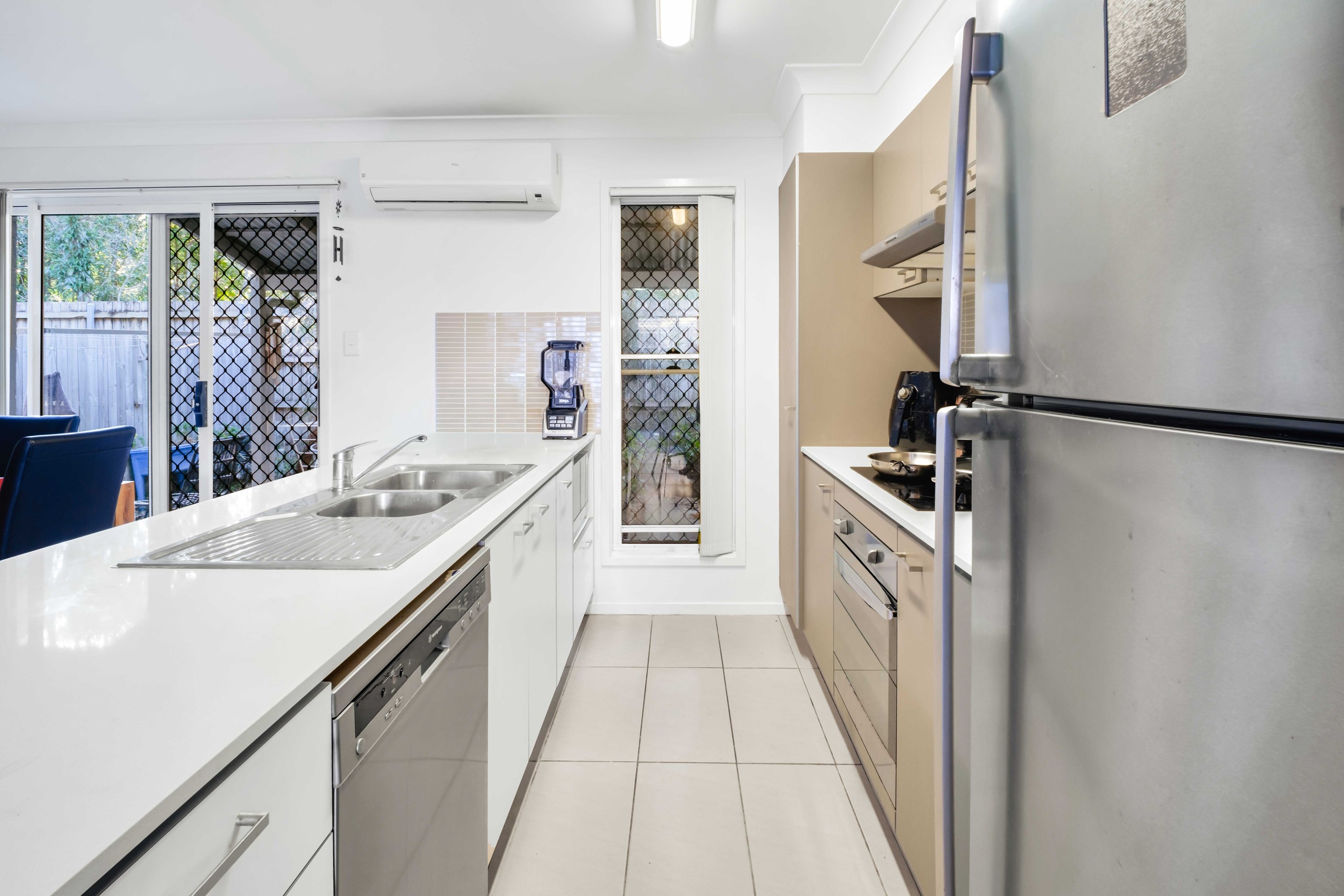 27/75-99 Gordon Road, Redland Bay, QLD 4165