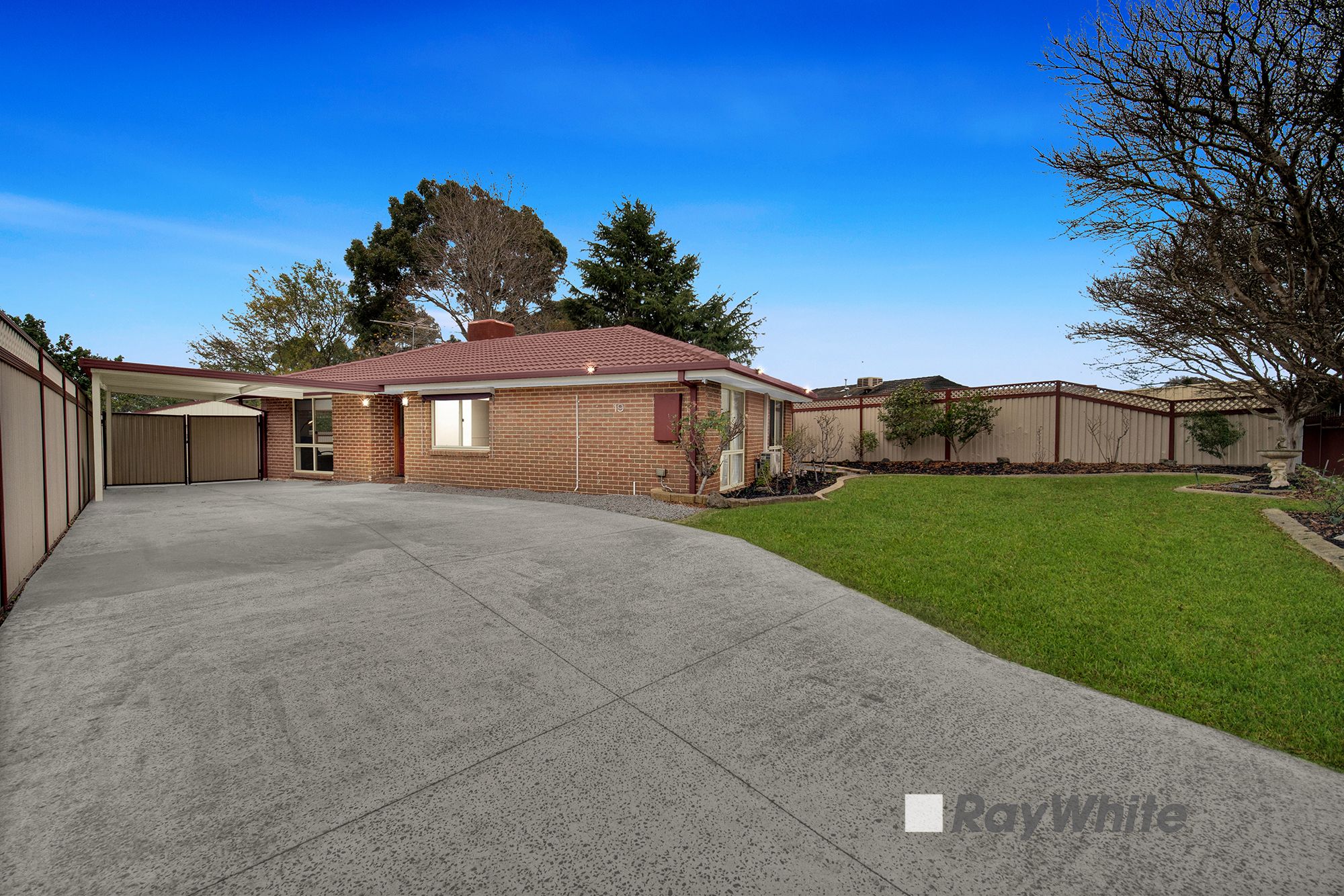 19 George Chudleigh Drive, Hallam, VIC 3803