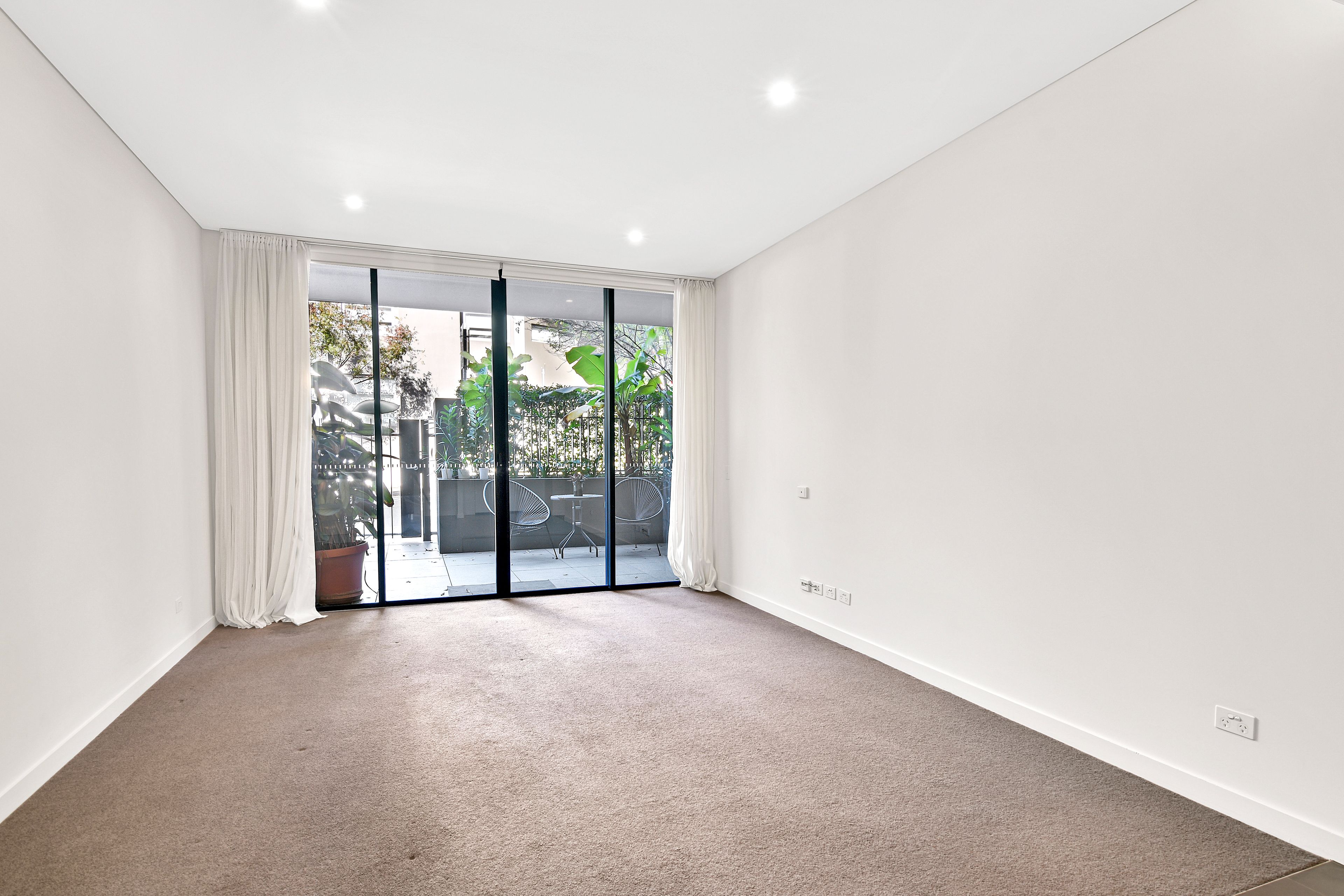 86A Wigram Road — photo 6 of 9