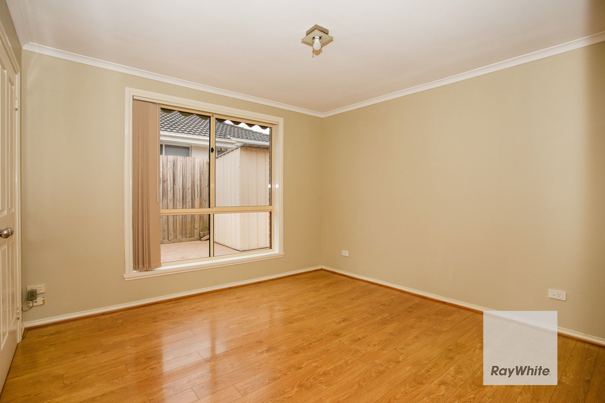 10 Lacebark Road — photo 7 of 10