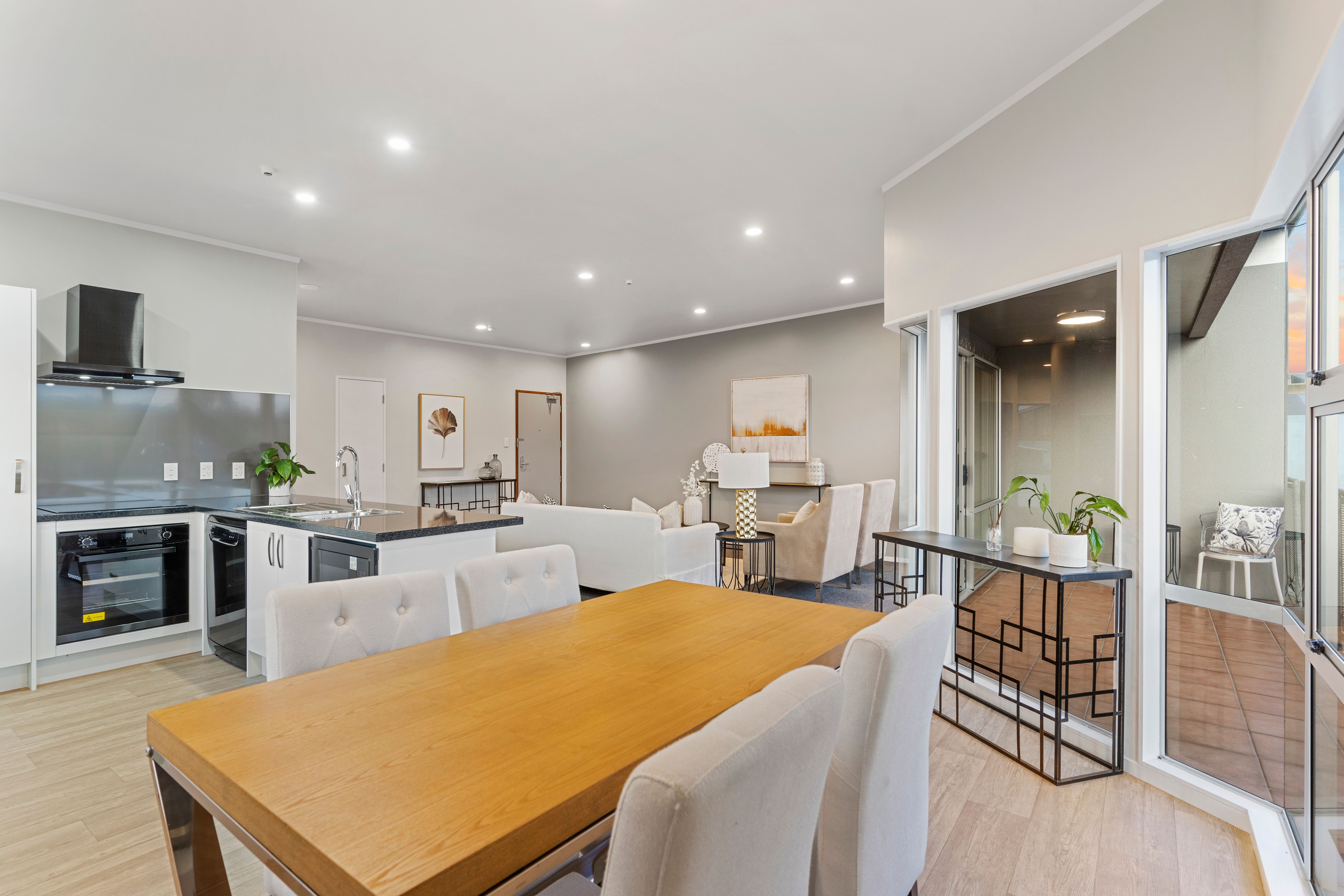 4/66 Glenmall Place, Glen Eden, Waitakere City