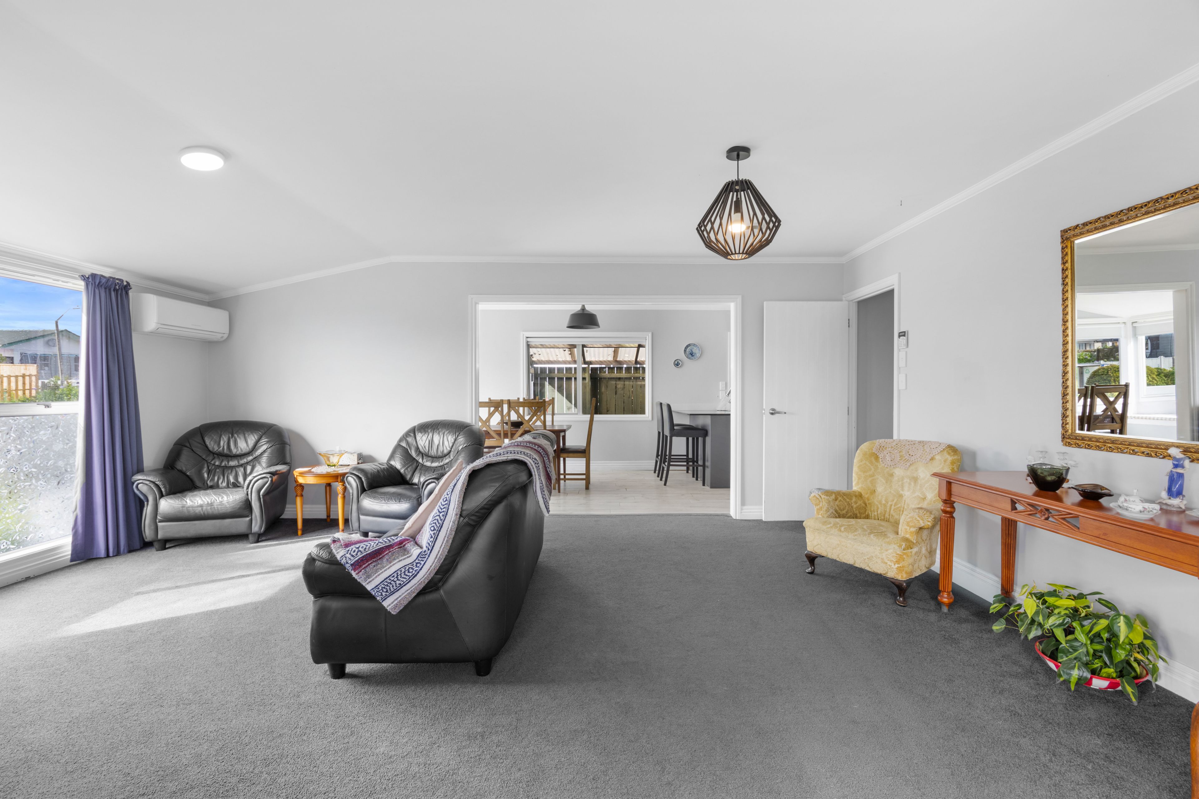 32 Taioma Crescent, Te Atatu Peninsula, Waitakere City