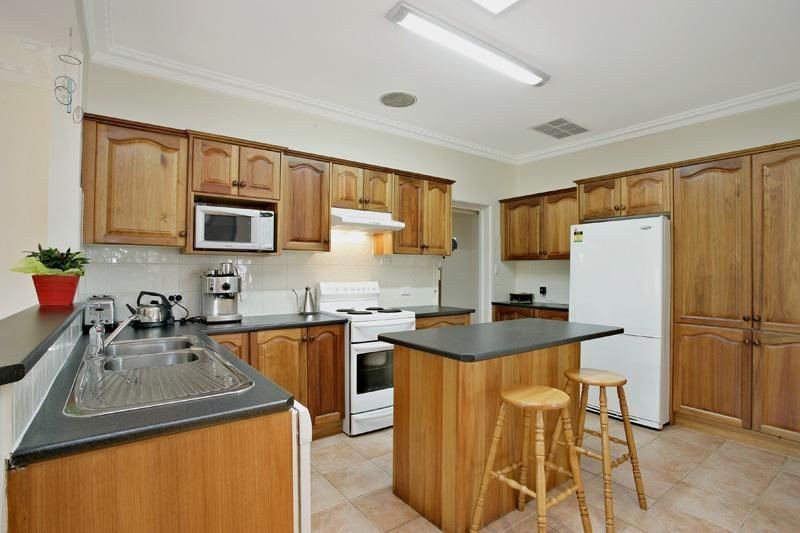 9 Lorraine Street, Cheltenham, VIC 3192