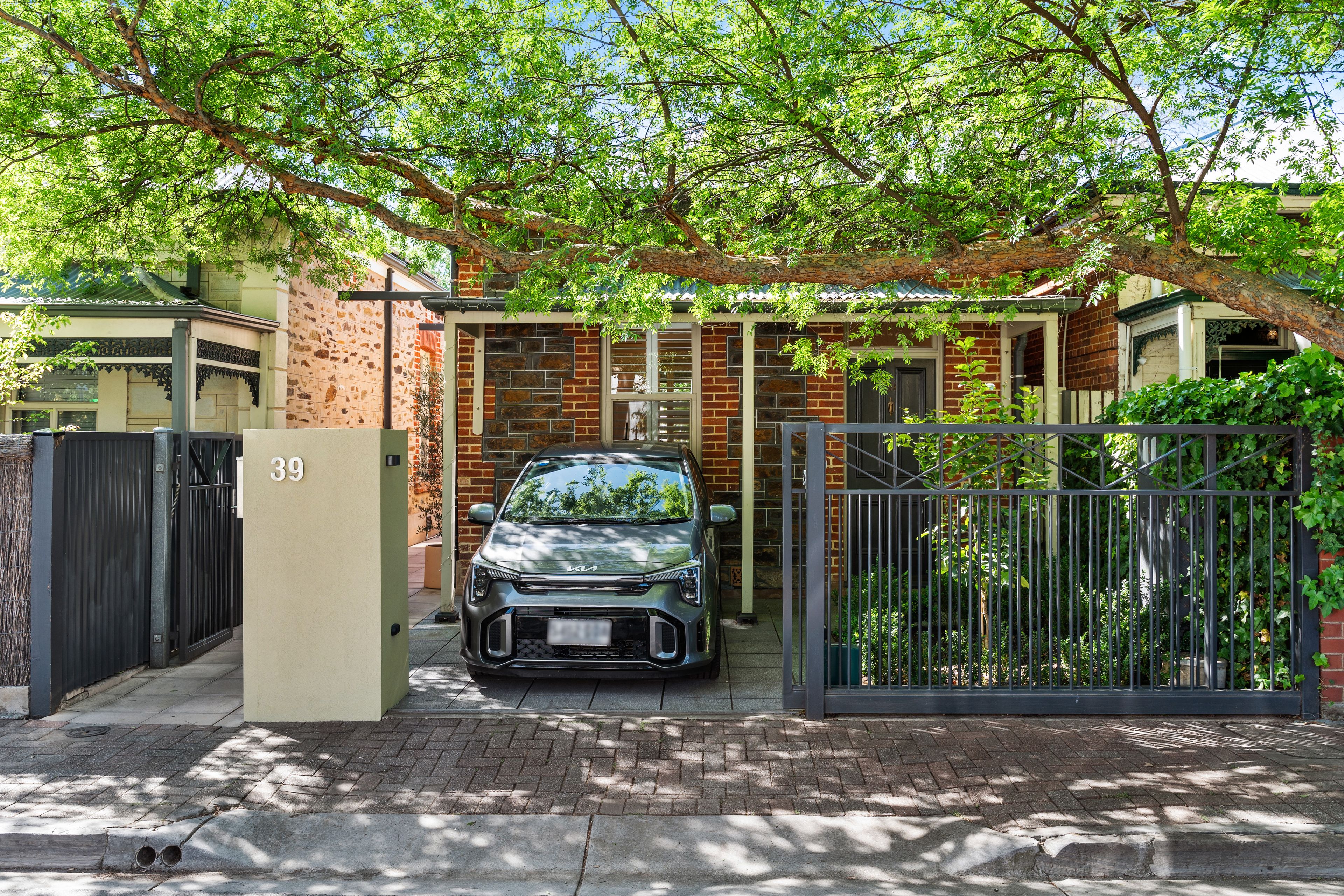 39 Gray Street — photo 15 of 15