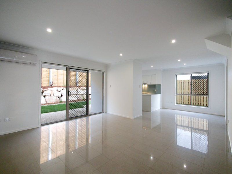 8/30 Girraween Crescent, Parkinson, QLD 4115