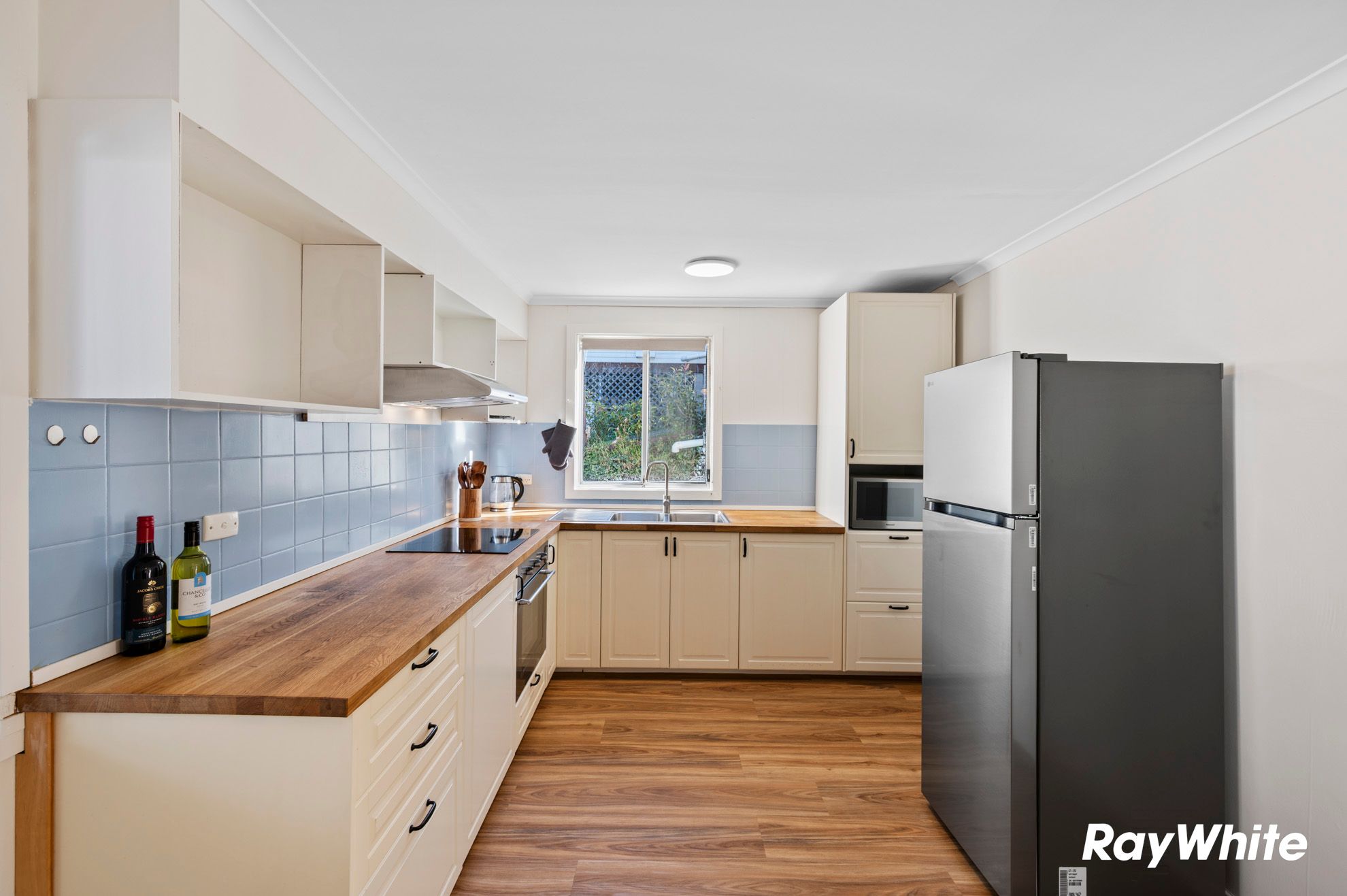 46 Bavarde Avenue, Batemans Bay, NSW 2536