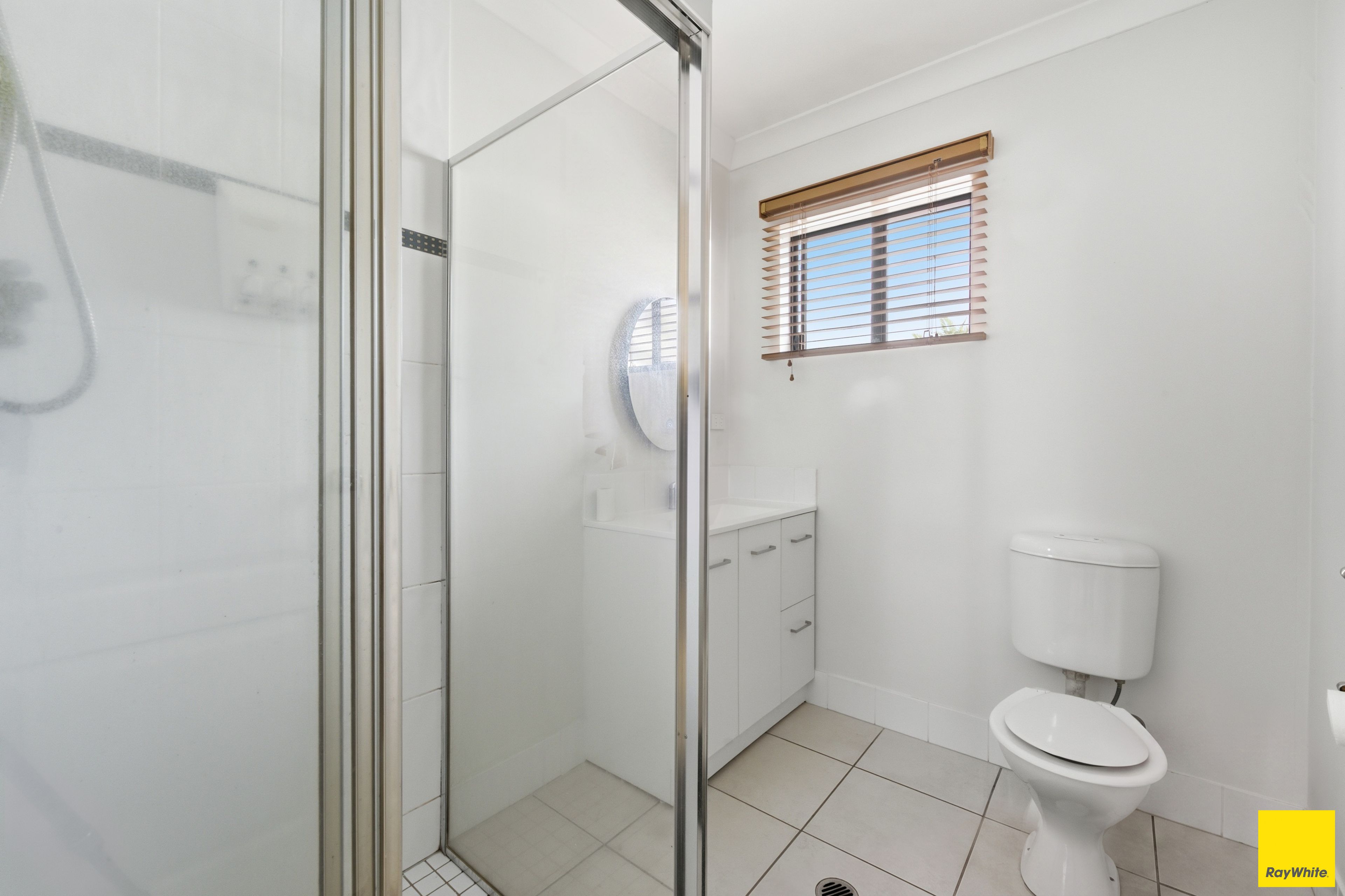 10/44-50 Pease Street — photo 13 of 25