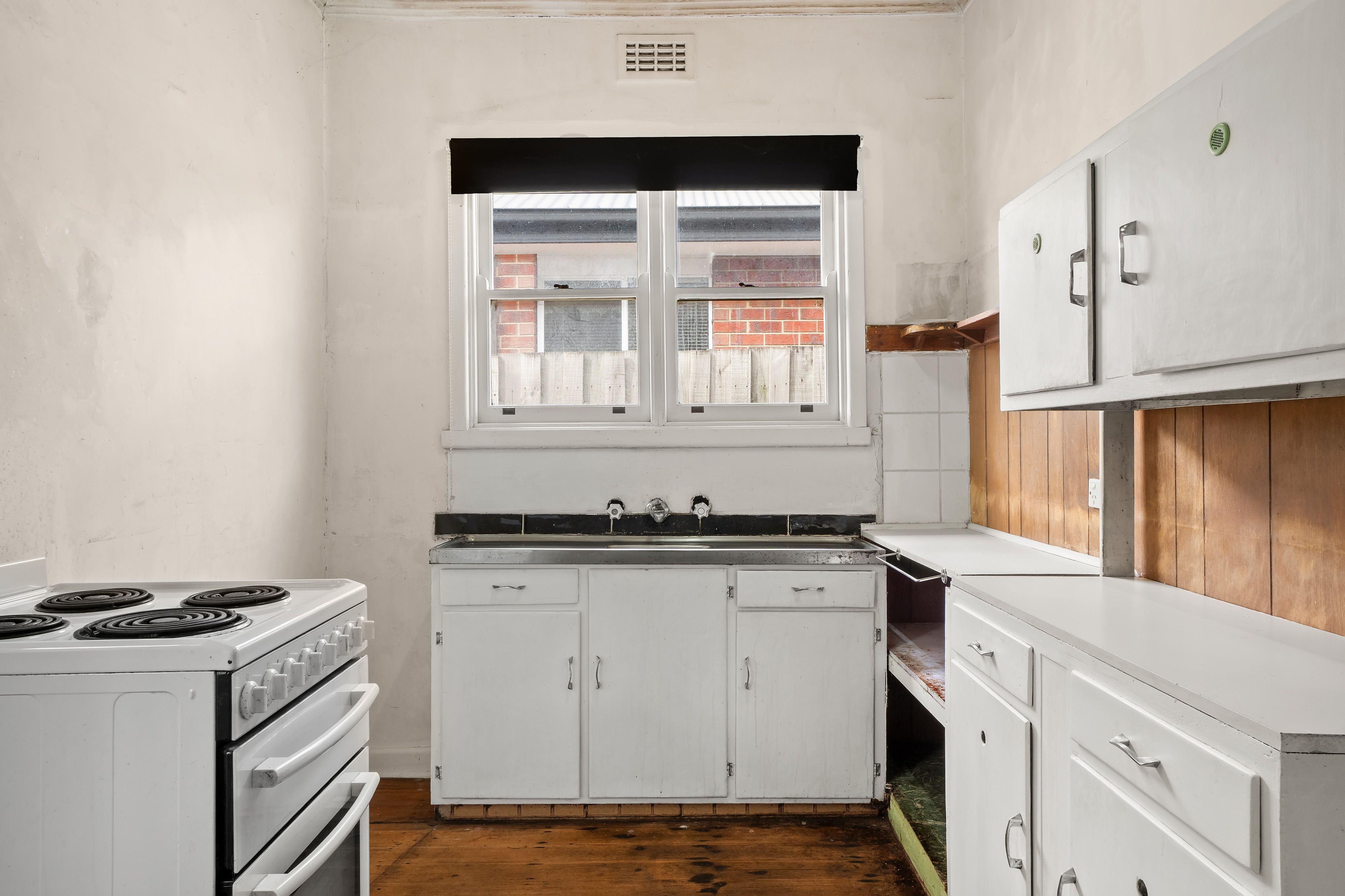 19 Mortimer Street — photo 4 of 6
