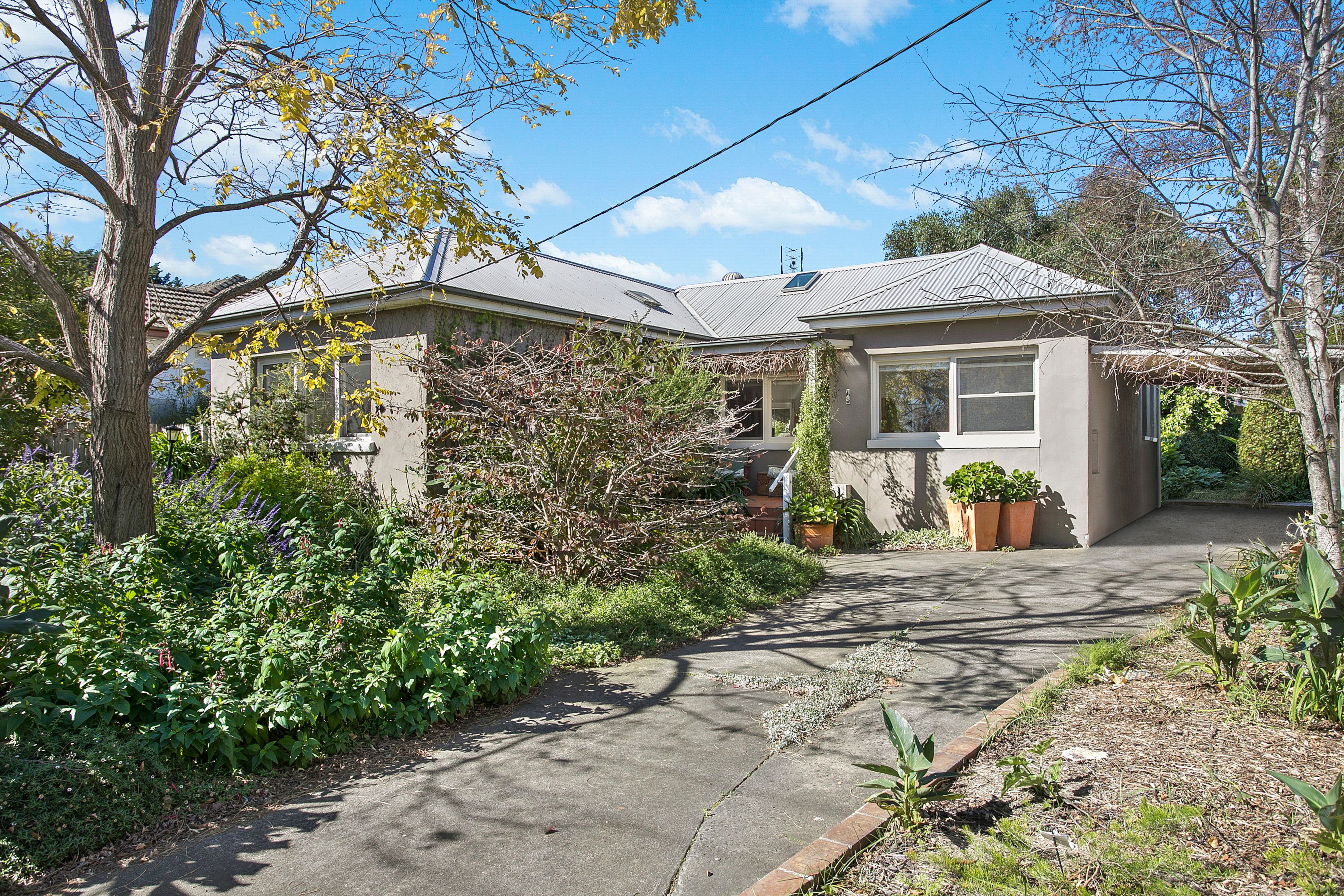 1 Helena Street, Mittagong NSW 2575