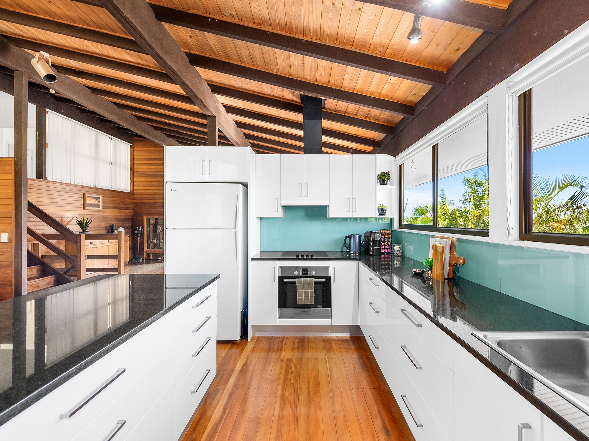 28 Belfort Street, Stafford Heights, QLD 4053