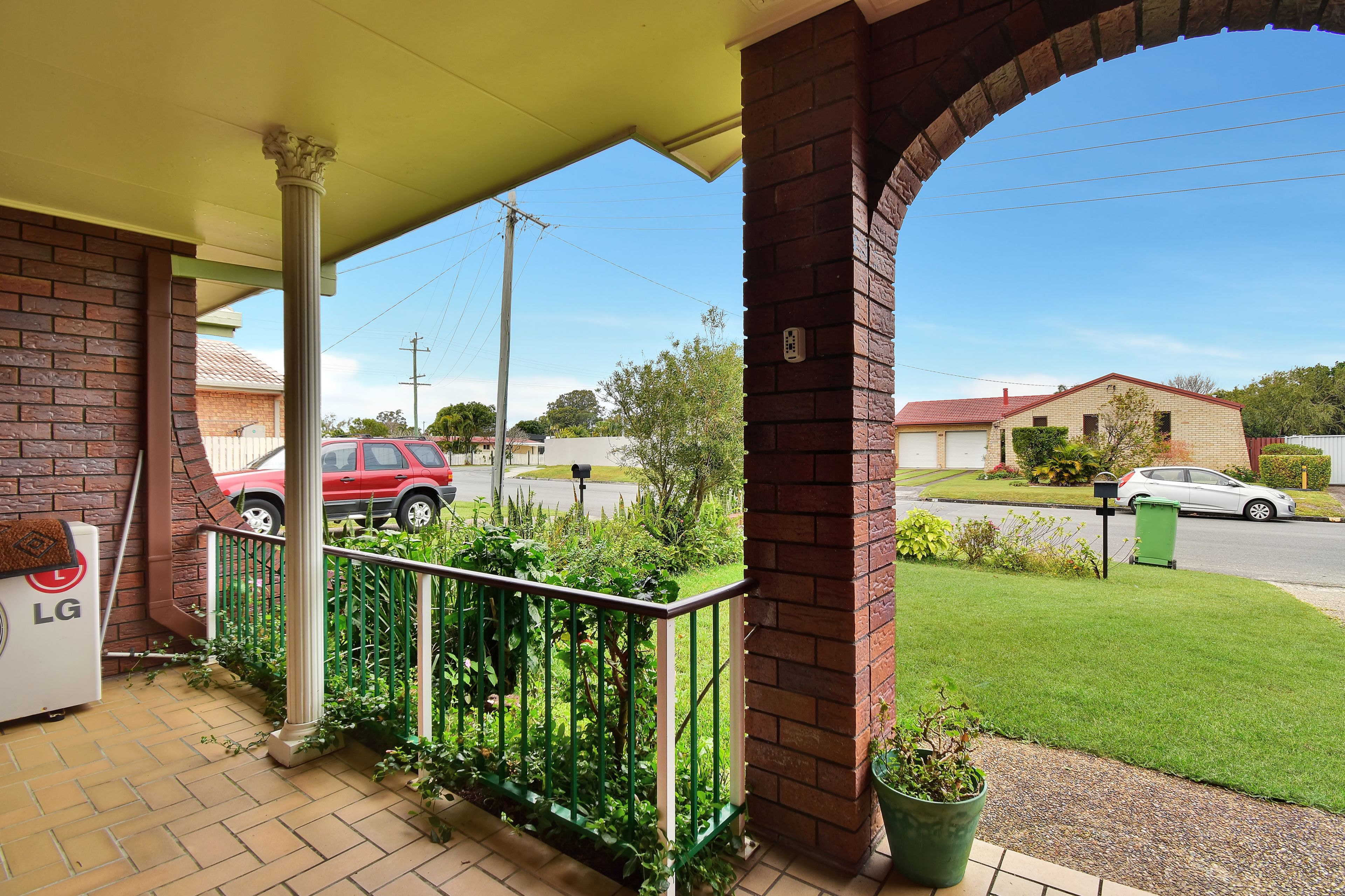Unit 1/15 Beattie Street, Golden Beach, QLD 4551