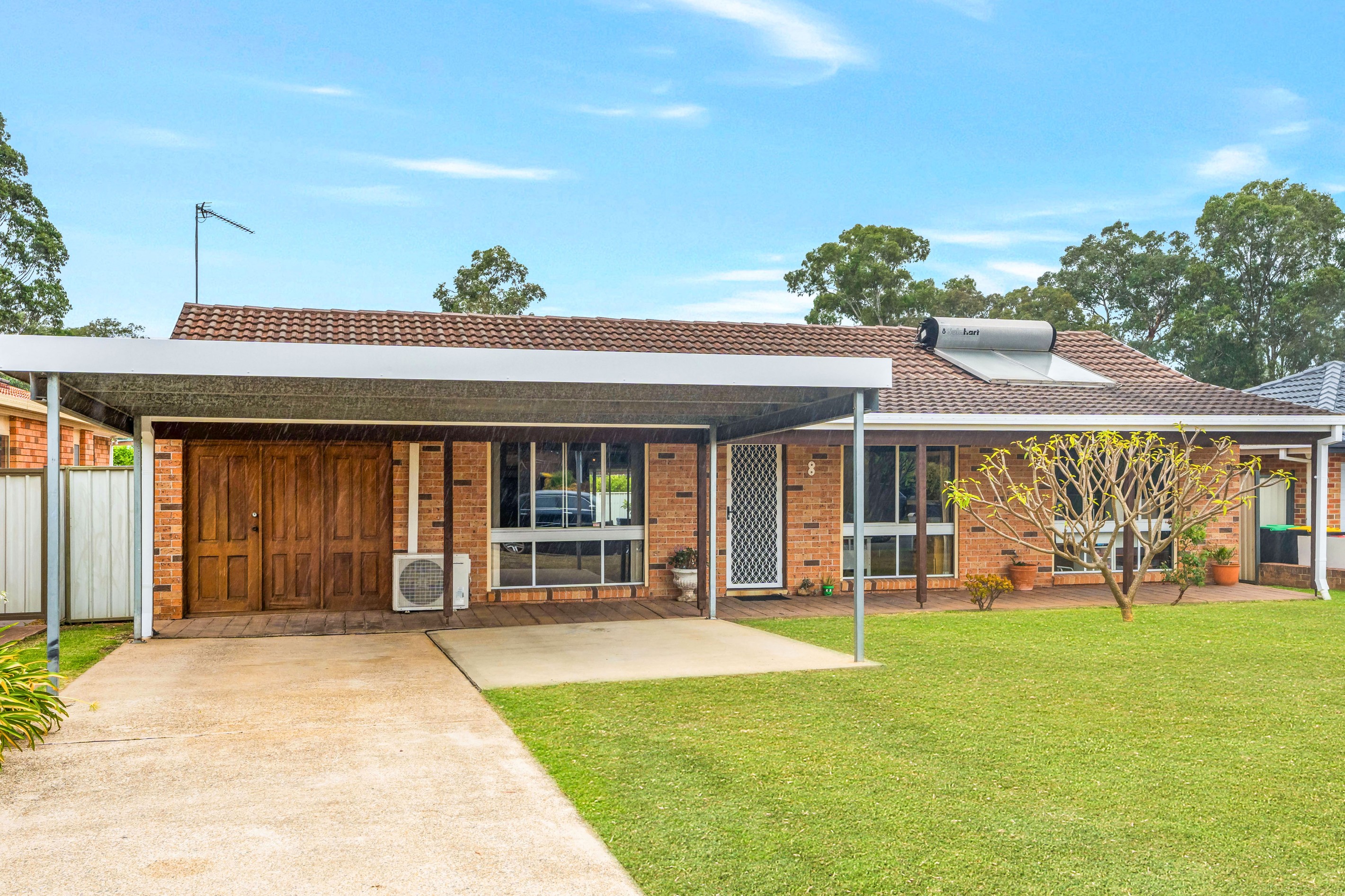 8 Mornington Place, Hinchinbrook, NSW 2168
